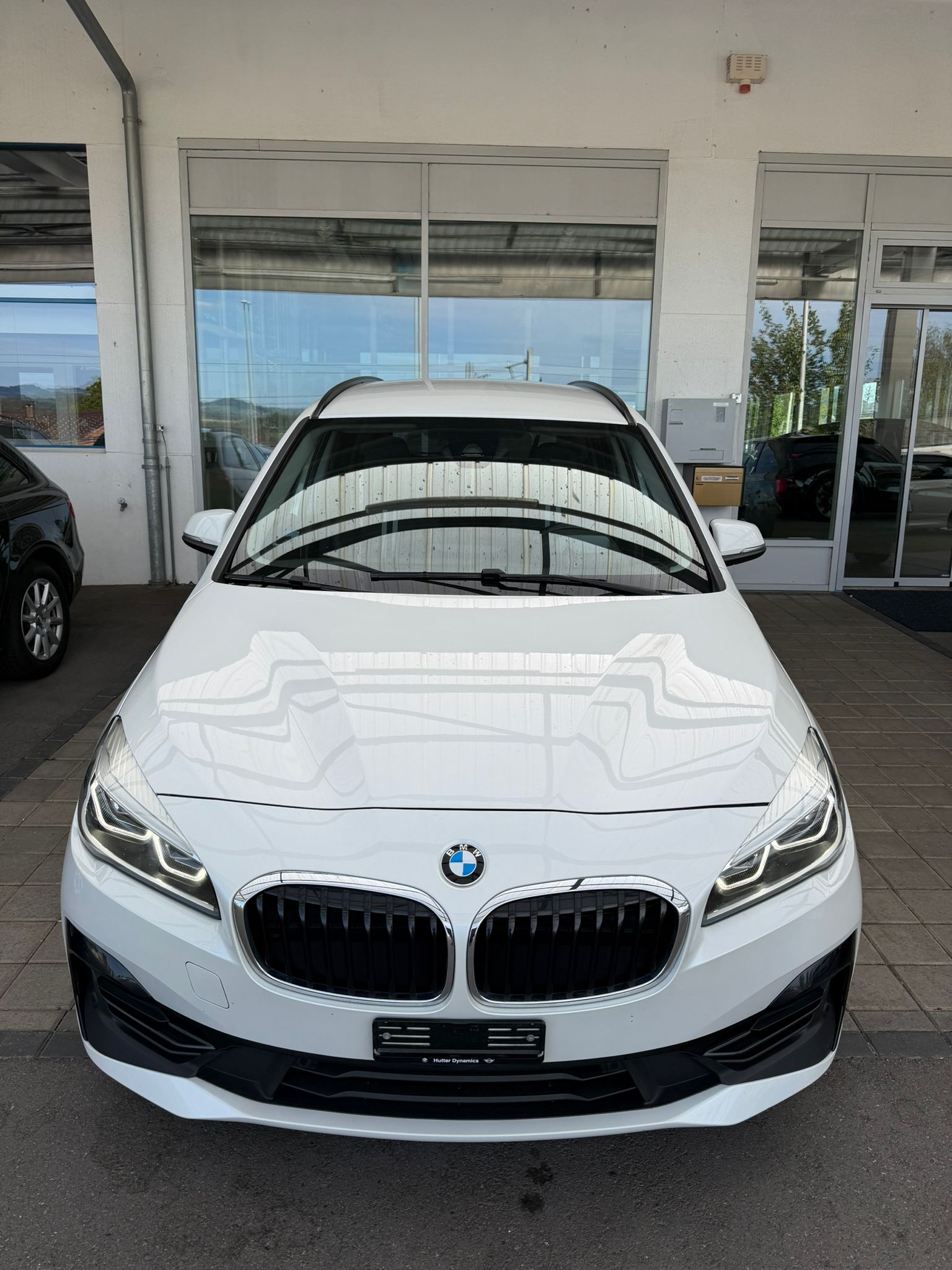 BMW 216d Gran Tourer DKG Sport Line-image-1