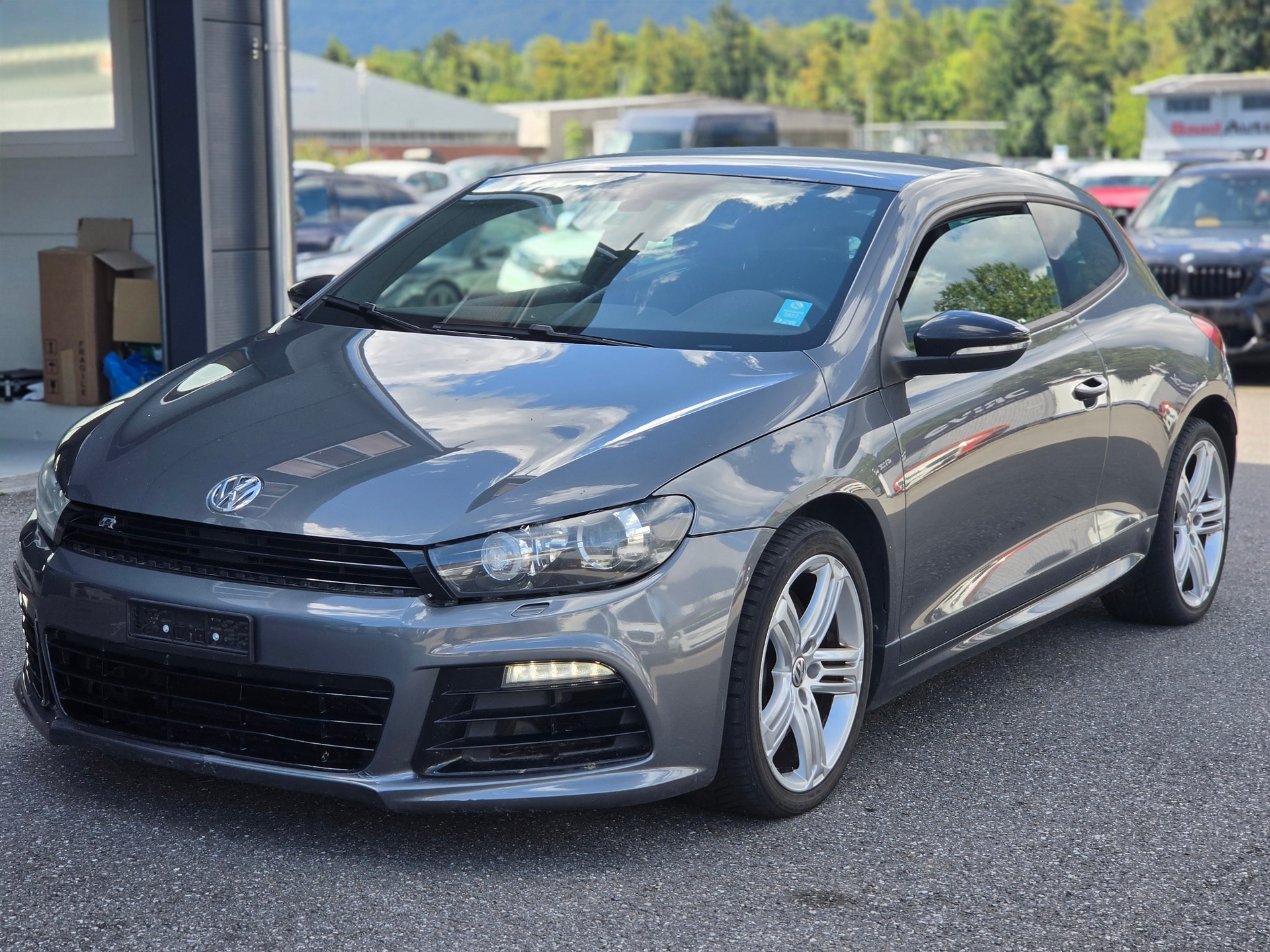 VW Scirocco 2.0 TSI R-showroom-element-2