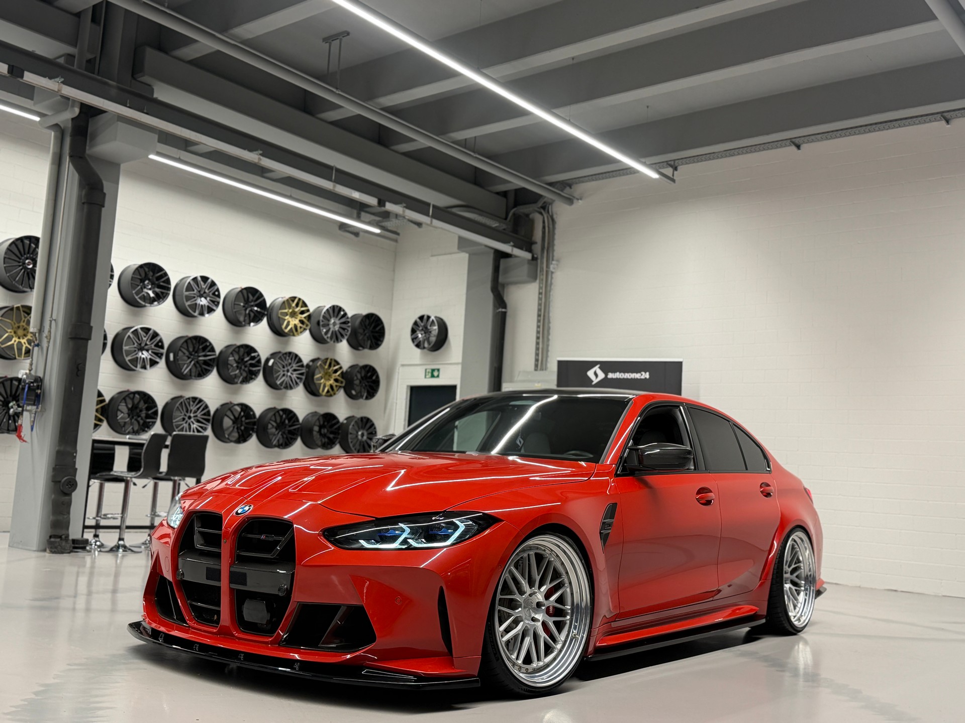 BMW M3 Competition xDrive Toronto Red *BMW Neuwagen Anschlussgarantie bis 27.11.26*-image-4