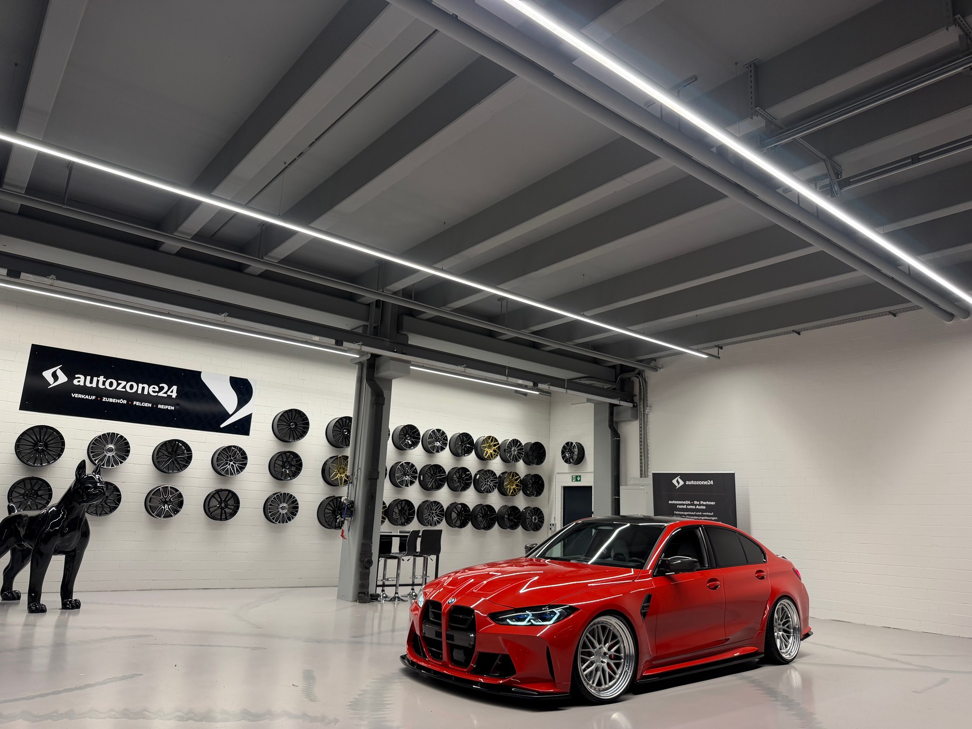BMW M3 Competition xDrive Toronto Red *BMW Neuwagen Anschlussgarantie bis 27.11.26*-image-12
