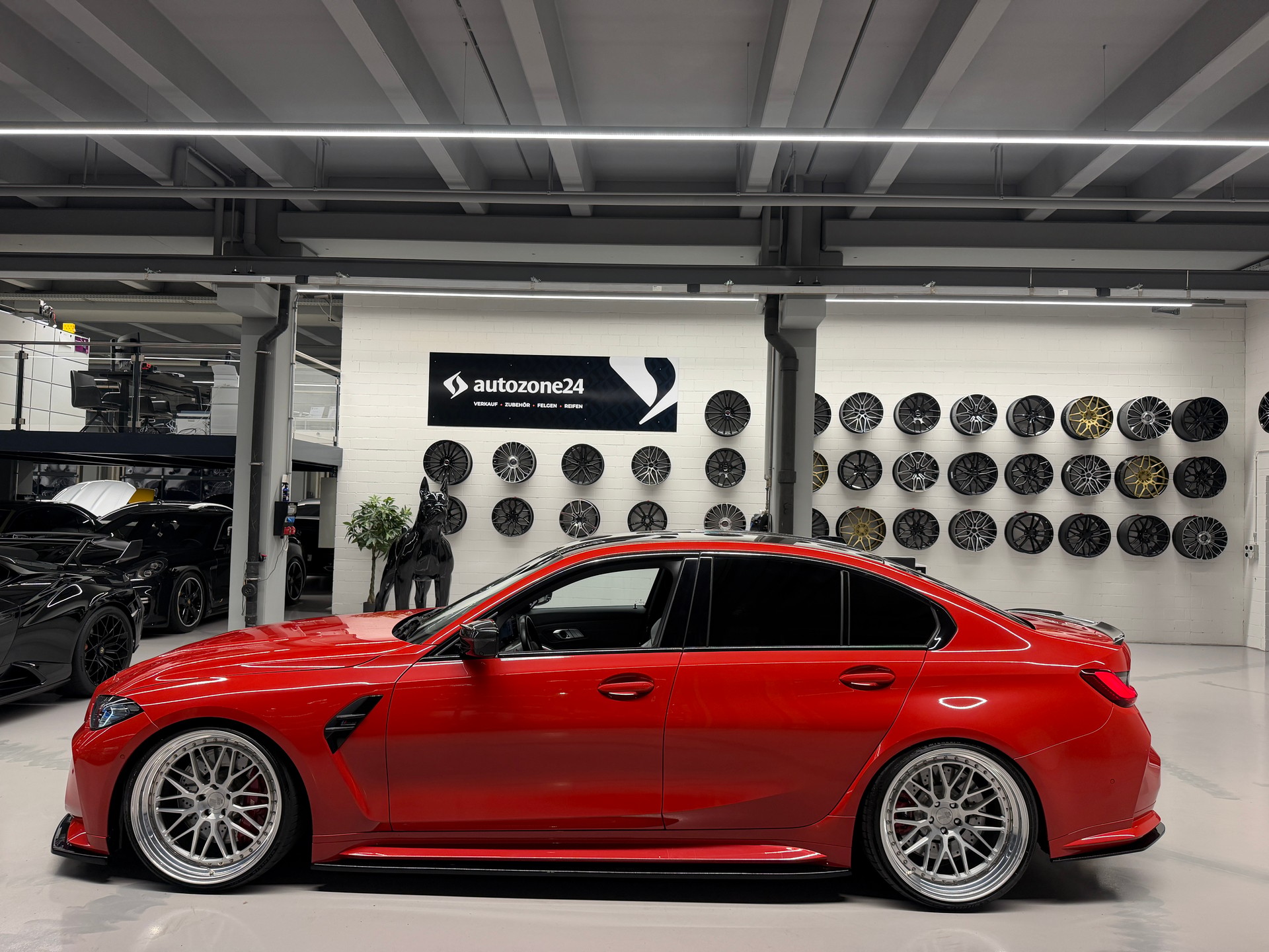 BMW M3 Competition xDrive Toronto Red *BMW Neuwagen Anschlussgarantie bis 27.11.26*-image-5