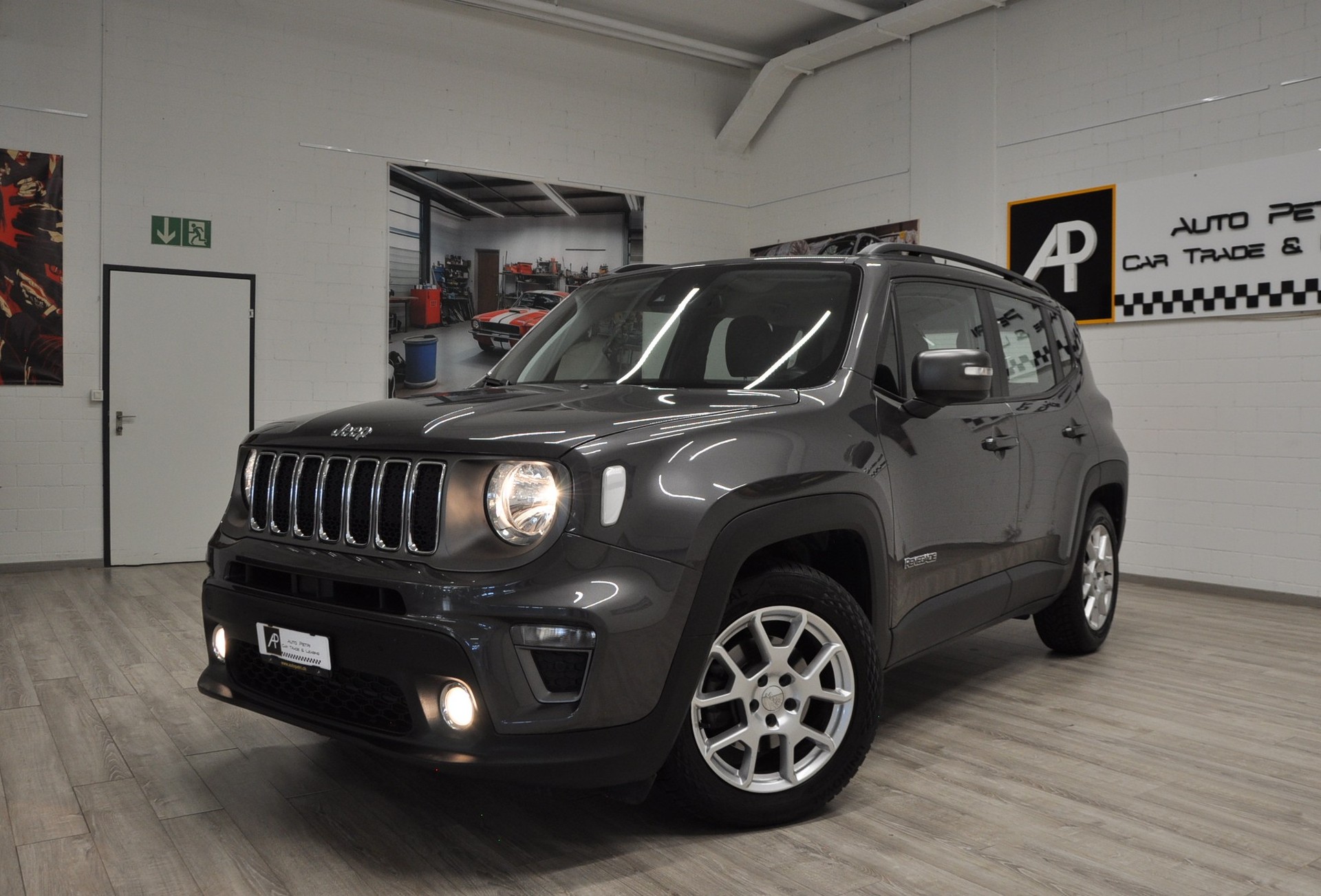 JEEP Renegade 1.3 GSE Turbo Limited-showroom-element-1