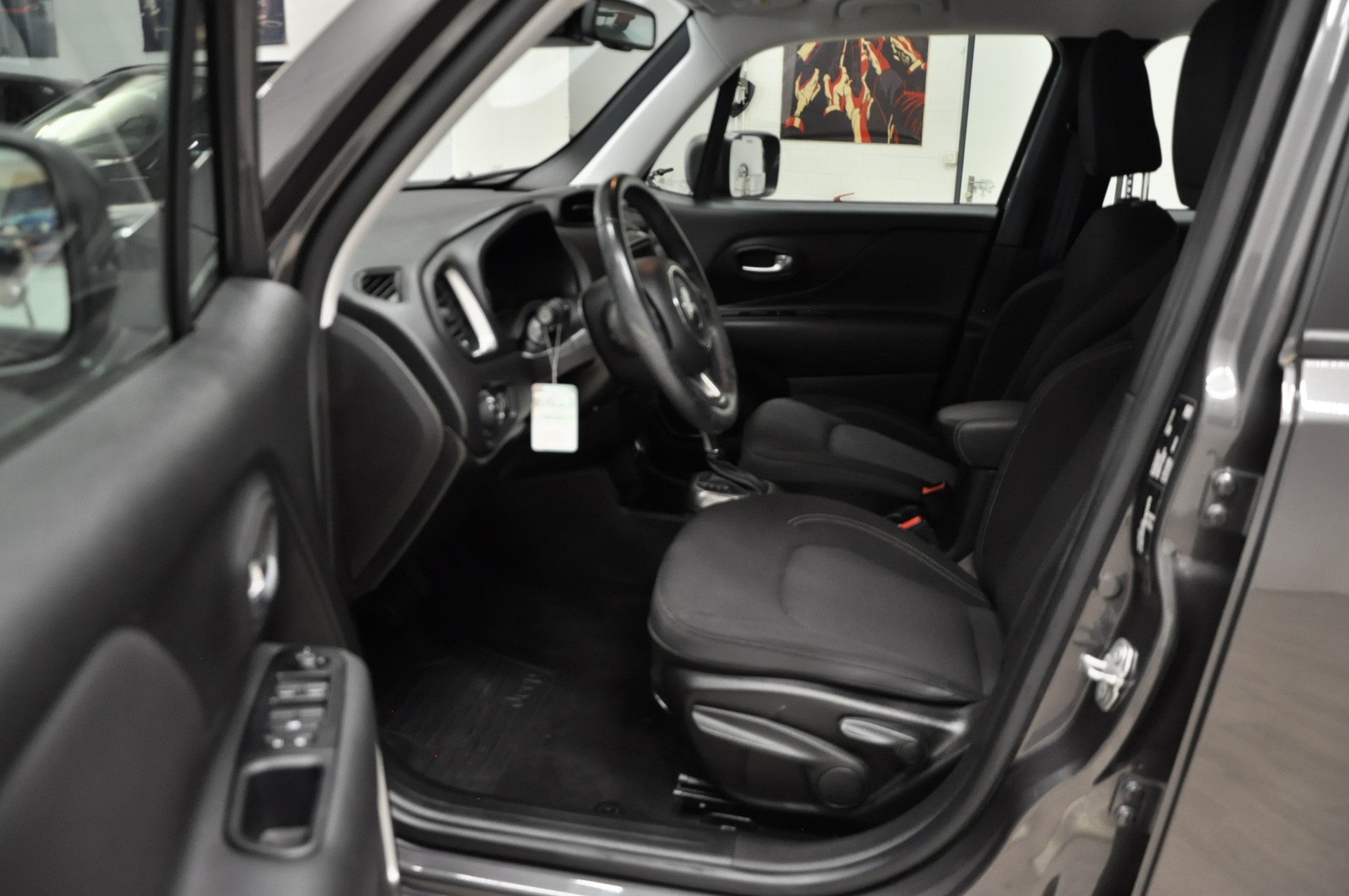 JEEP Renegade 1.3 GSE Turbo Limited-image-9