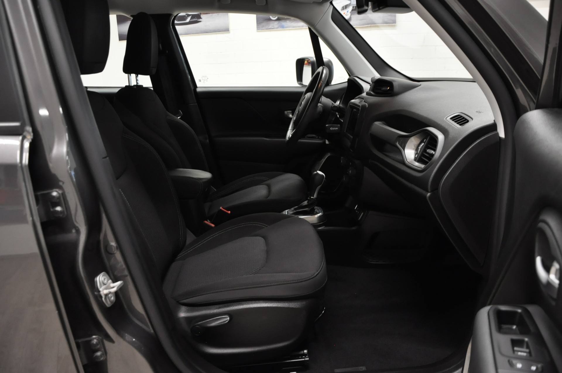 JEEP Renegade 1.3 GSE Turbo Limited-image-13