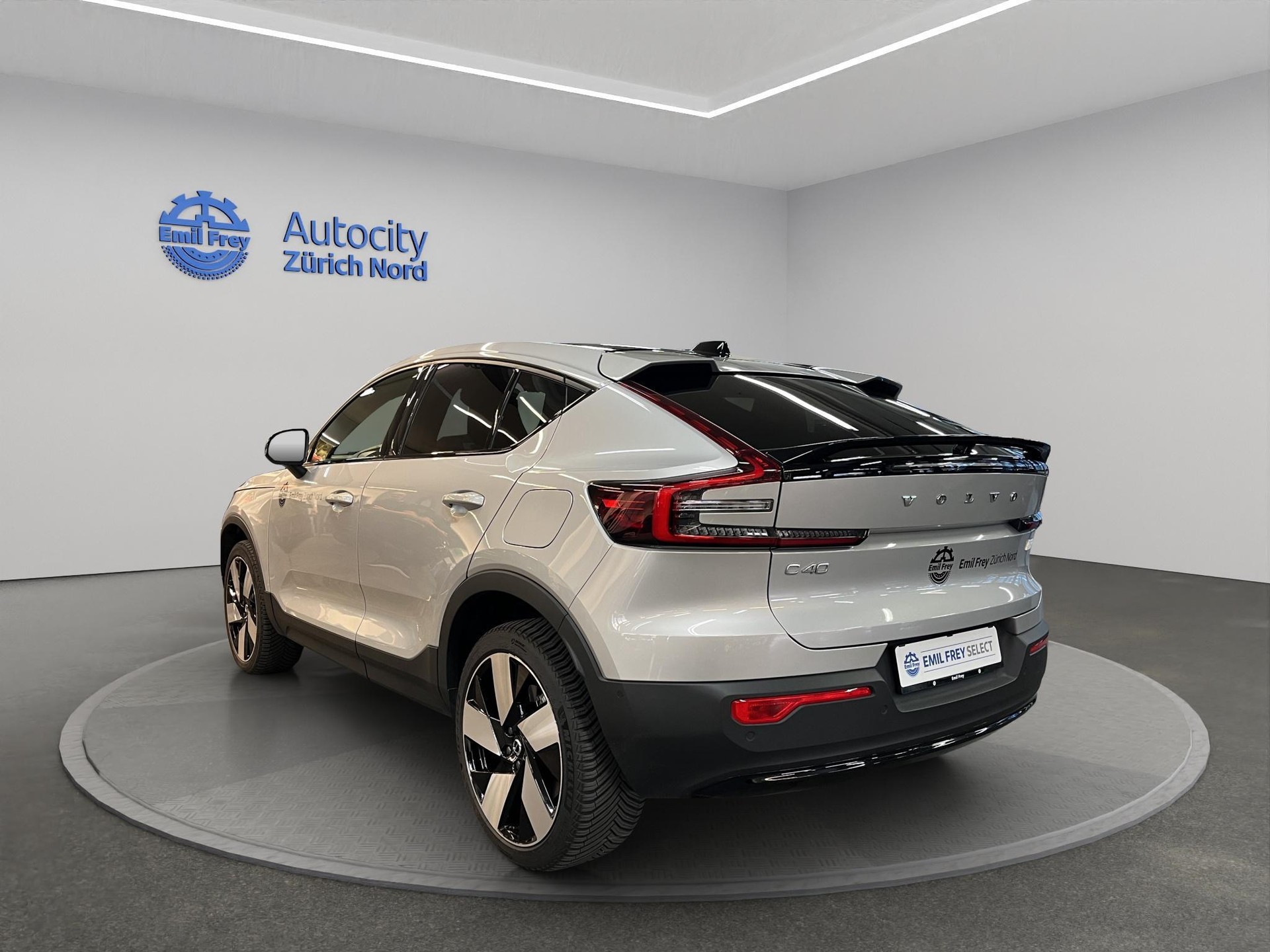 VOLVO C40 P8 Twin Recharge Ultimate AWD-showroom-element-1