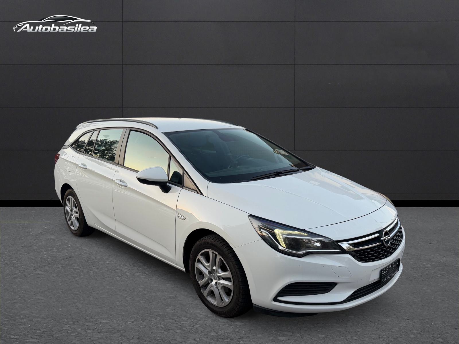OPEL Astra Sports Tourer 1.0i Turbo Enjoy-image-5