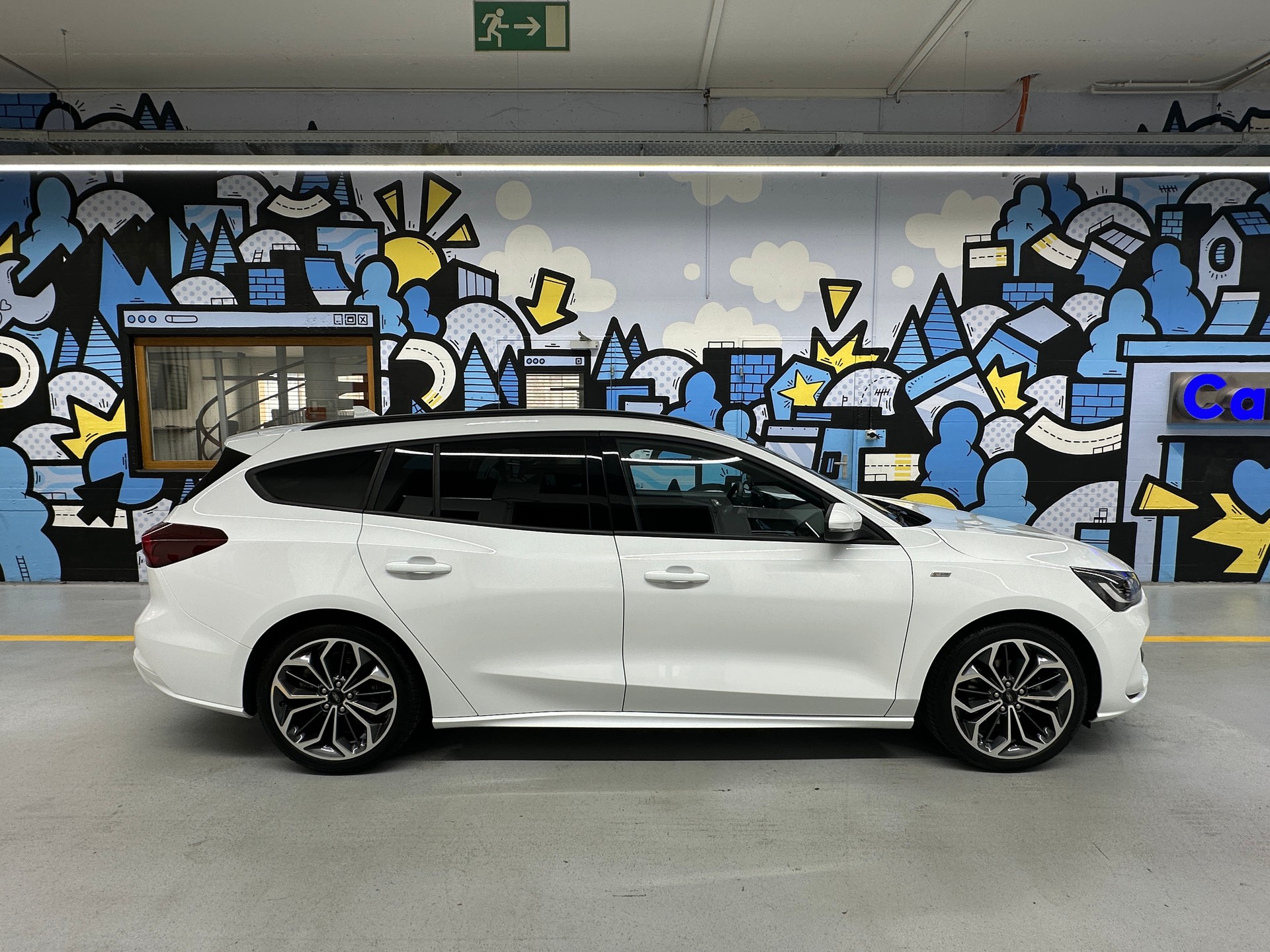 FORD Focus 1.0 MHEV ST-Line X Automat-showroom-element-2