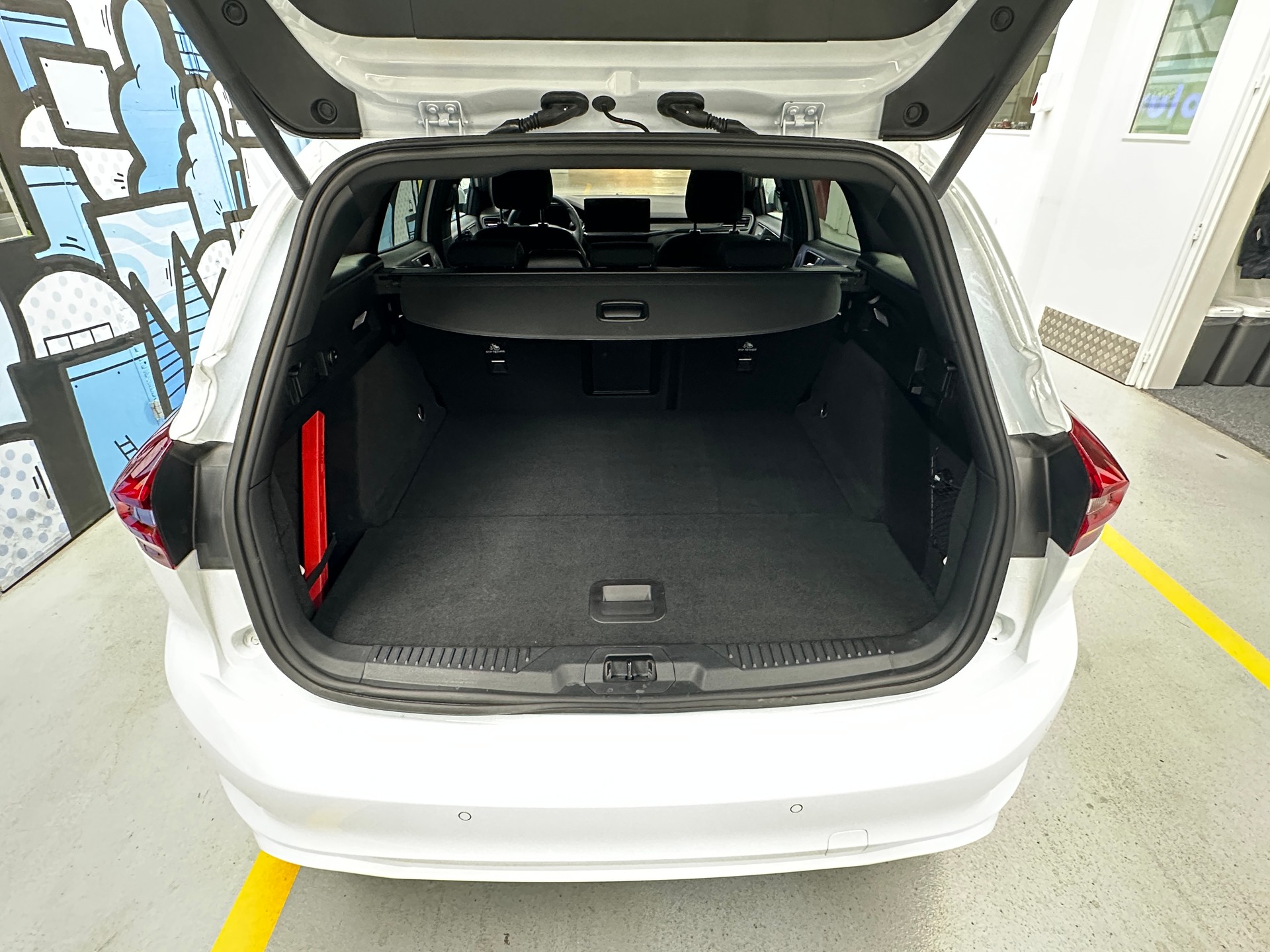 FORD Focus 1.0 MHEV ST-Line X Automat-image-5