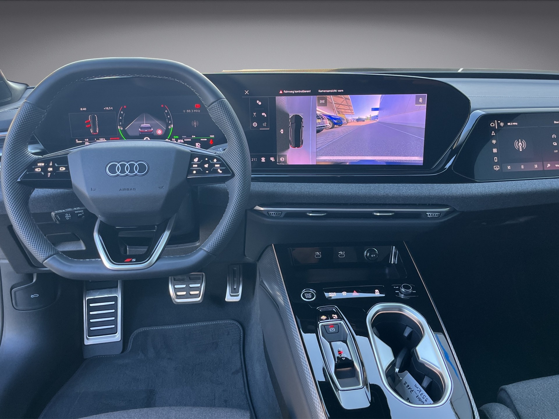 AUDI A6 Avant e-hybrid quattro 220 kW S tronic*New Modell, AHK, Standklima/Heizung, (5-Jahre Garantie)-image-10