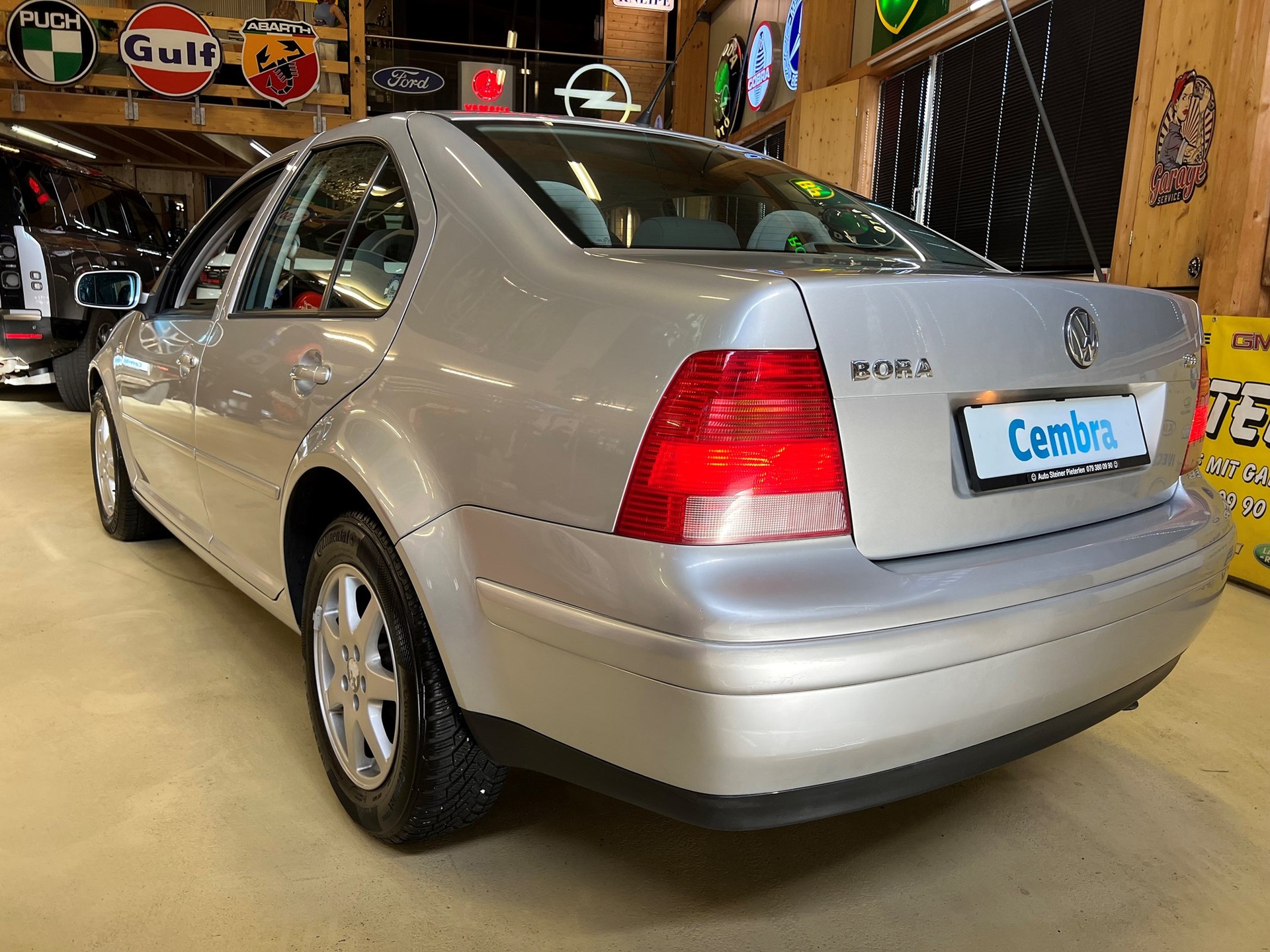 VW BORA MIT ERST: 56`000 KM !! AUTOMAT !! FRISCH AB MFK !! BORA 2.0 COMPFORTLINE-image-6