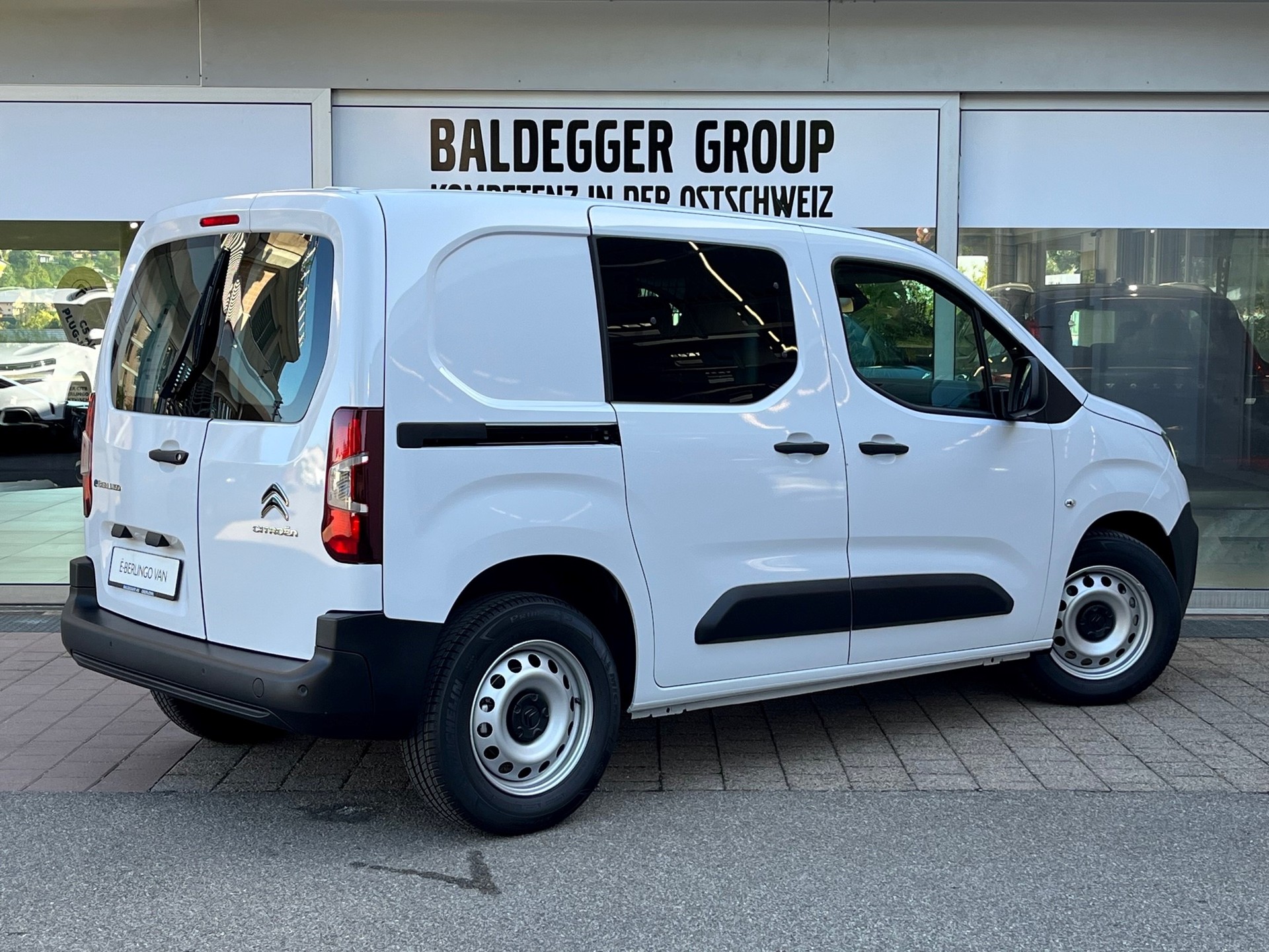 CITROEN BERLINGO-showroom-element-2