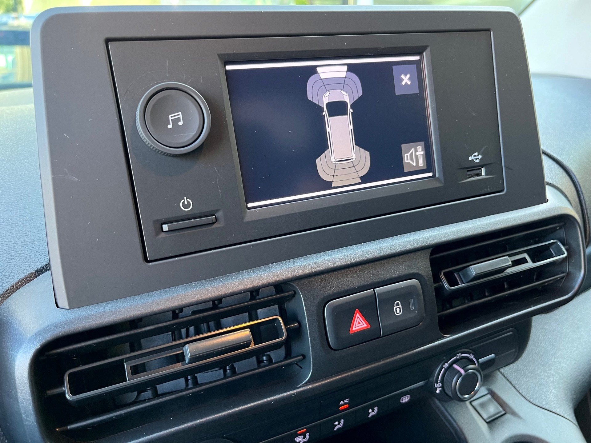 CITROEN BERLINGO-image-12