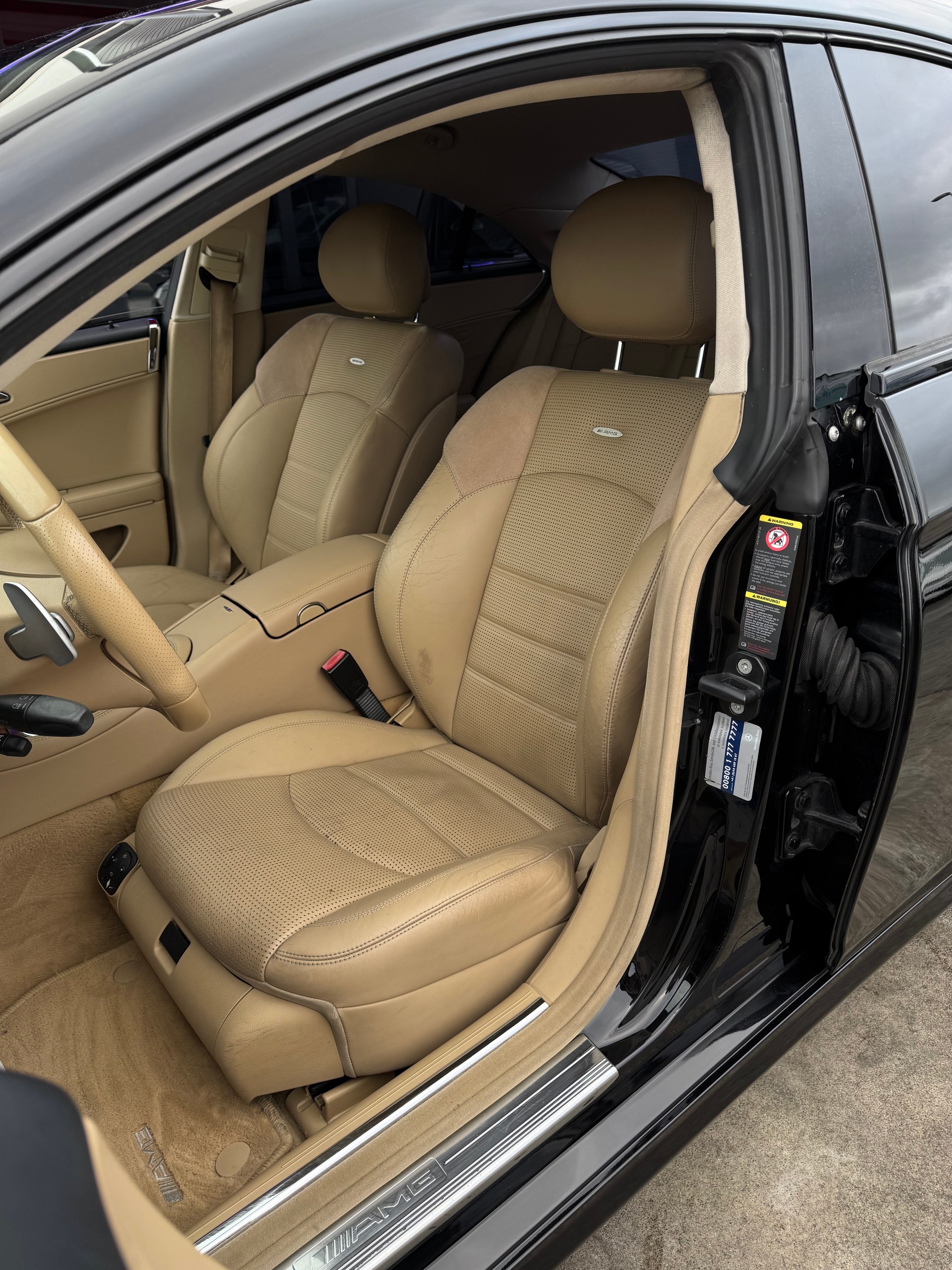 MERCEDES-BENZ CLS 63 AMG 7G-Tronic-image-10