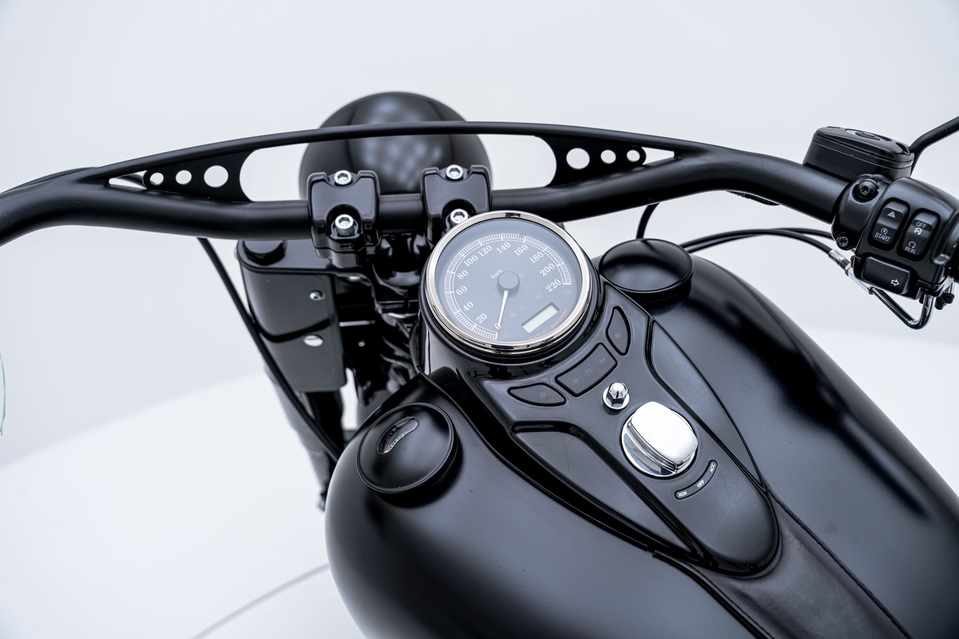 HARLEY-DAVIDSON FLS Softail Slim ABS-image-7