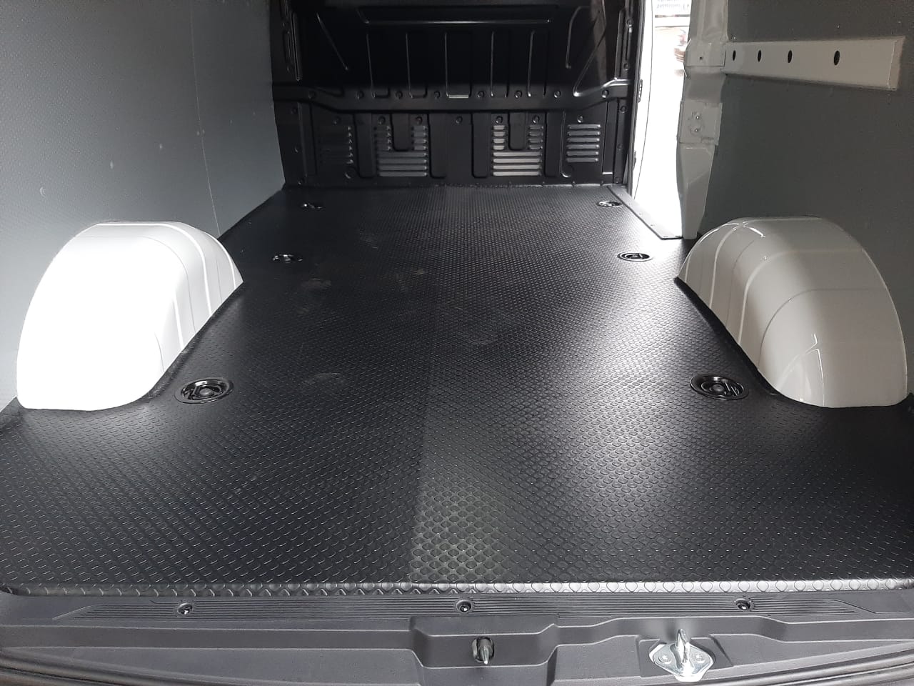 MAXUS eDeliver 3 Kaw. Lang E-Motor 52.5kWh-image-8