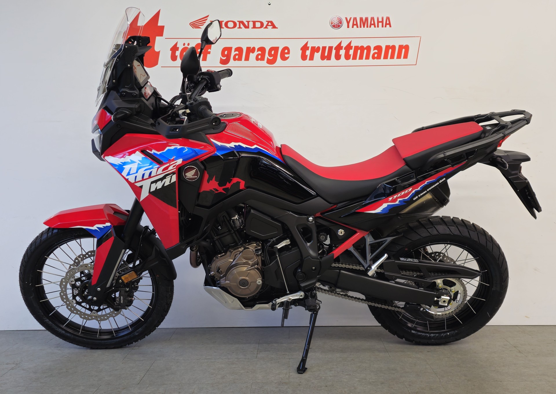 HONDA CRF 1100 Africa Twin-image-1
