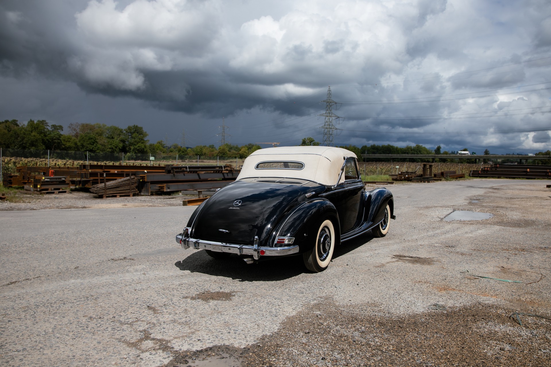 MERCEDES-BENZ 220 Cabriolet A (W187)-image-5