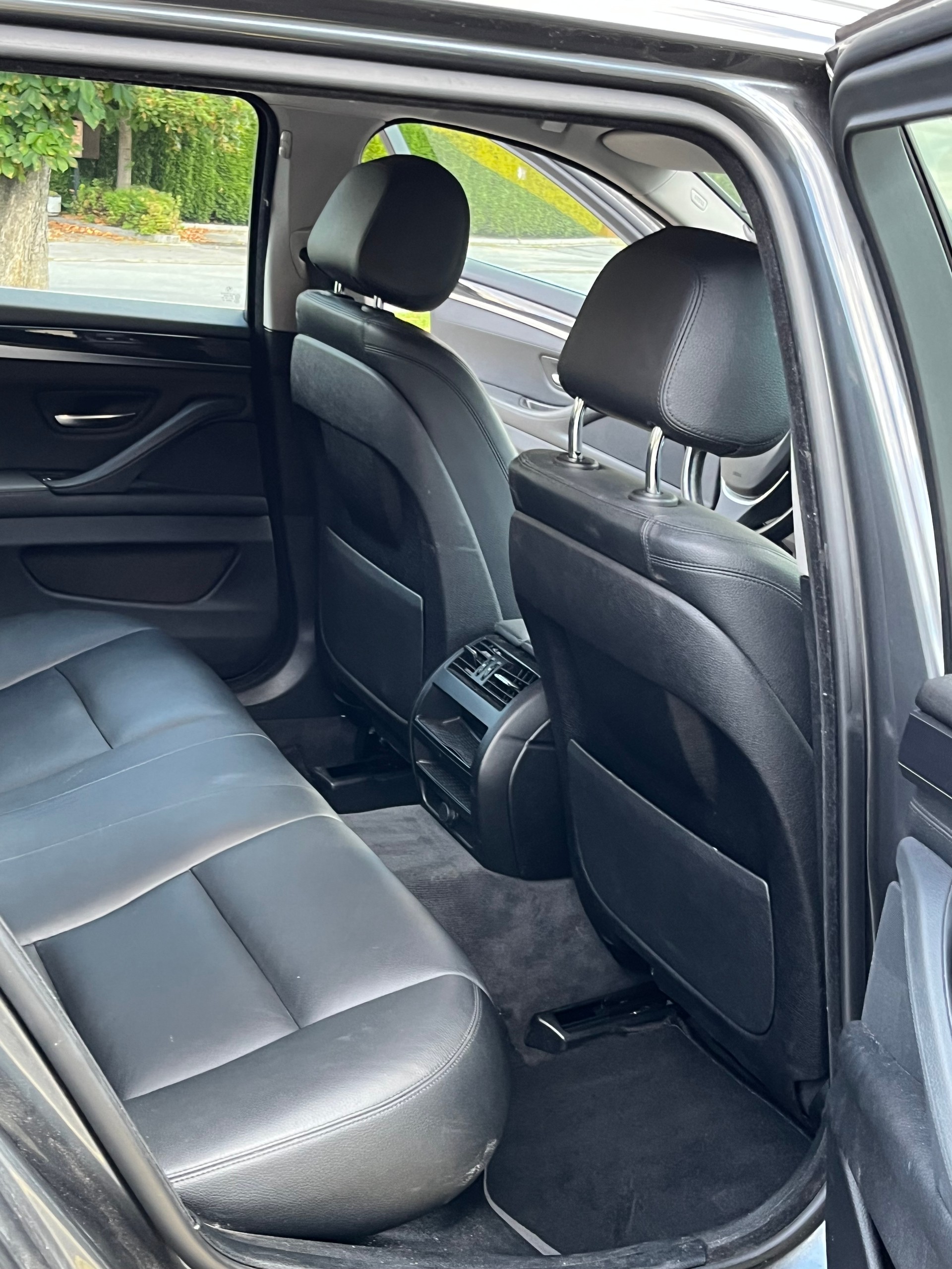 BMW 530 X Drive Steptronic-image-12