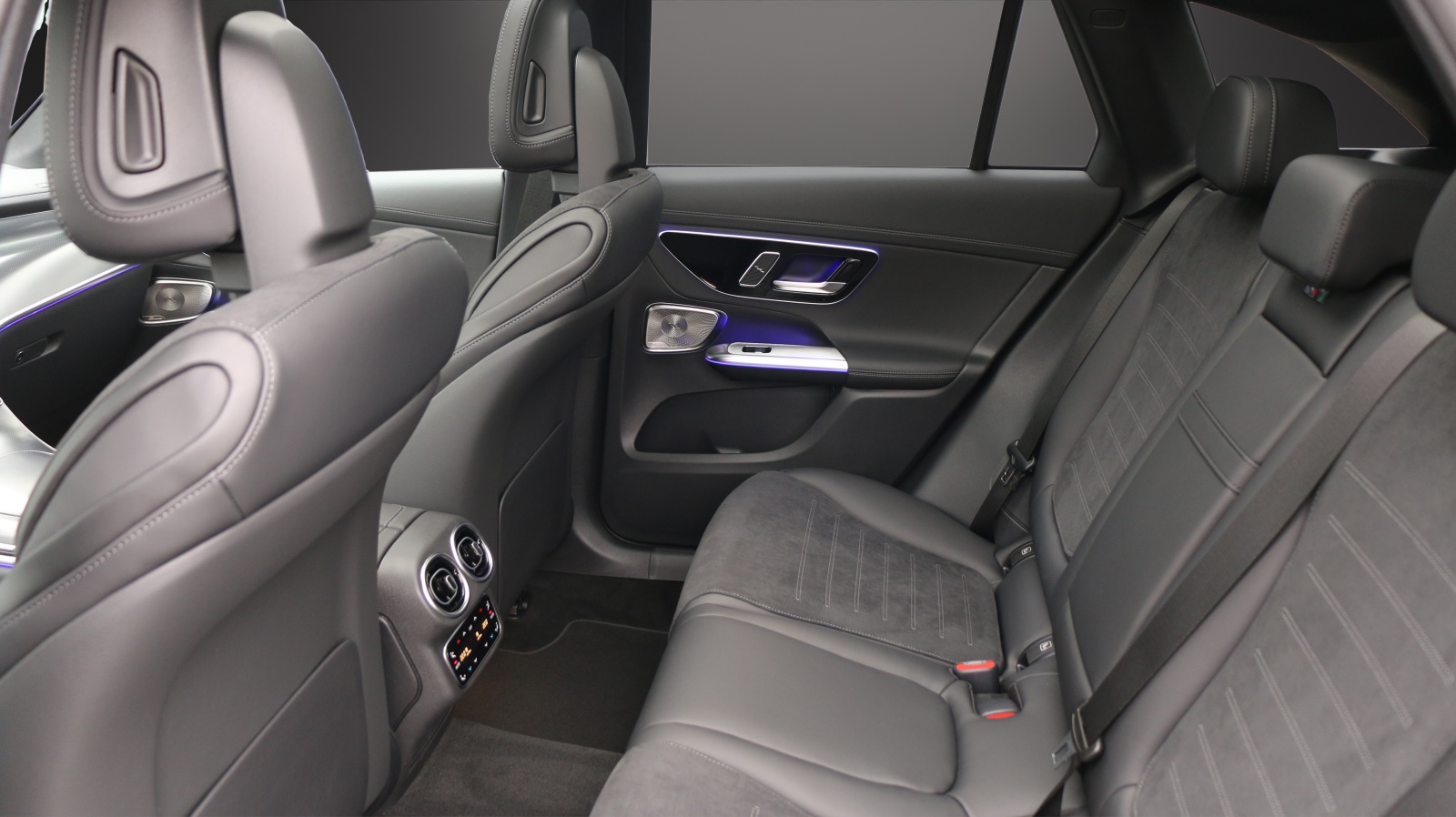 MERCEDES-BENZ GLC 300 de 4M 9G-Tronic-image-12