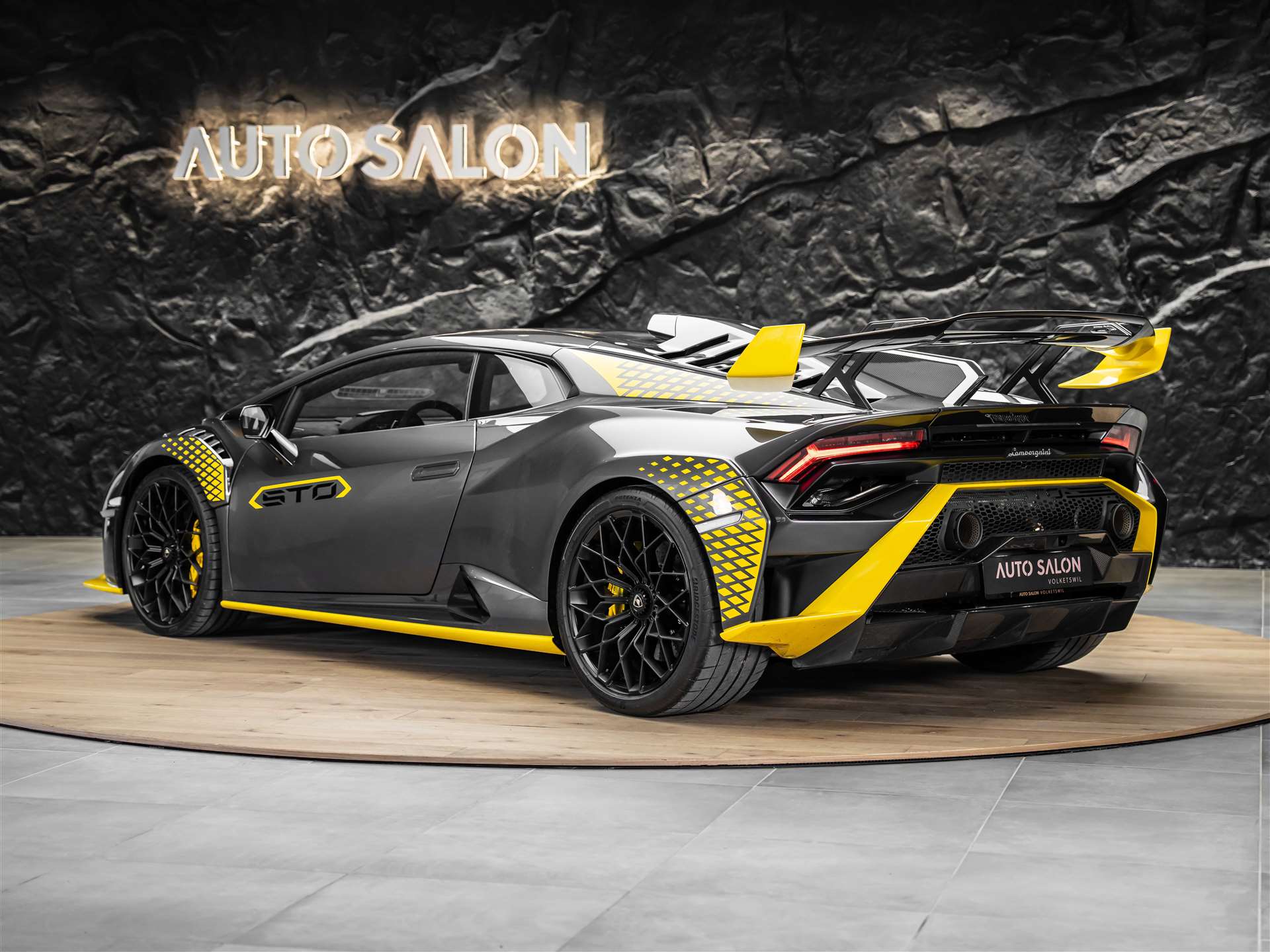 LAMBORGHINI Huracan STO Coupé DCT RWD-showroom-element-3