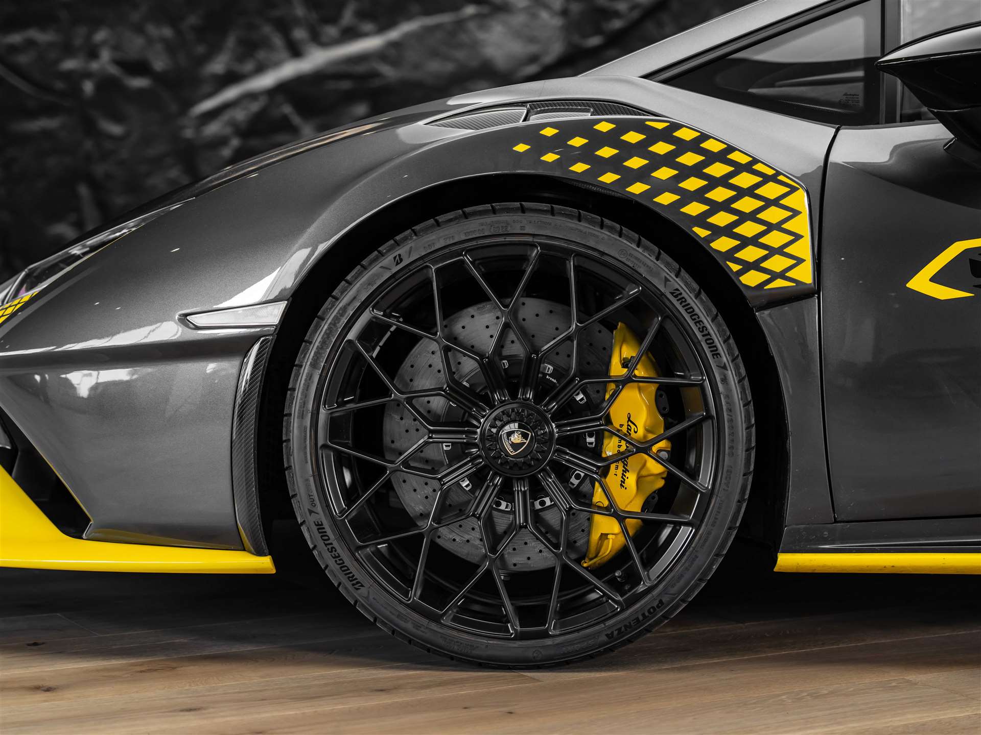 LAMBORGHINI Huracan STO Coupé DCT RWD-image-20