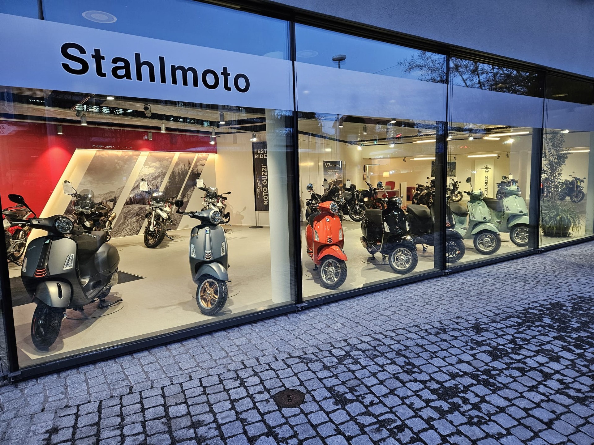 PIAGGIO Vespa 125 Sprint Sport E5+-image-10