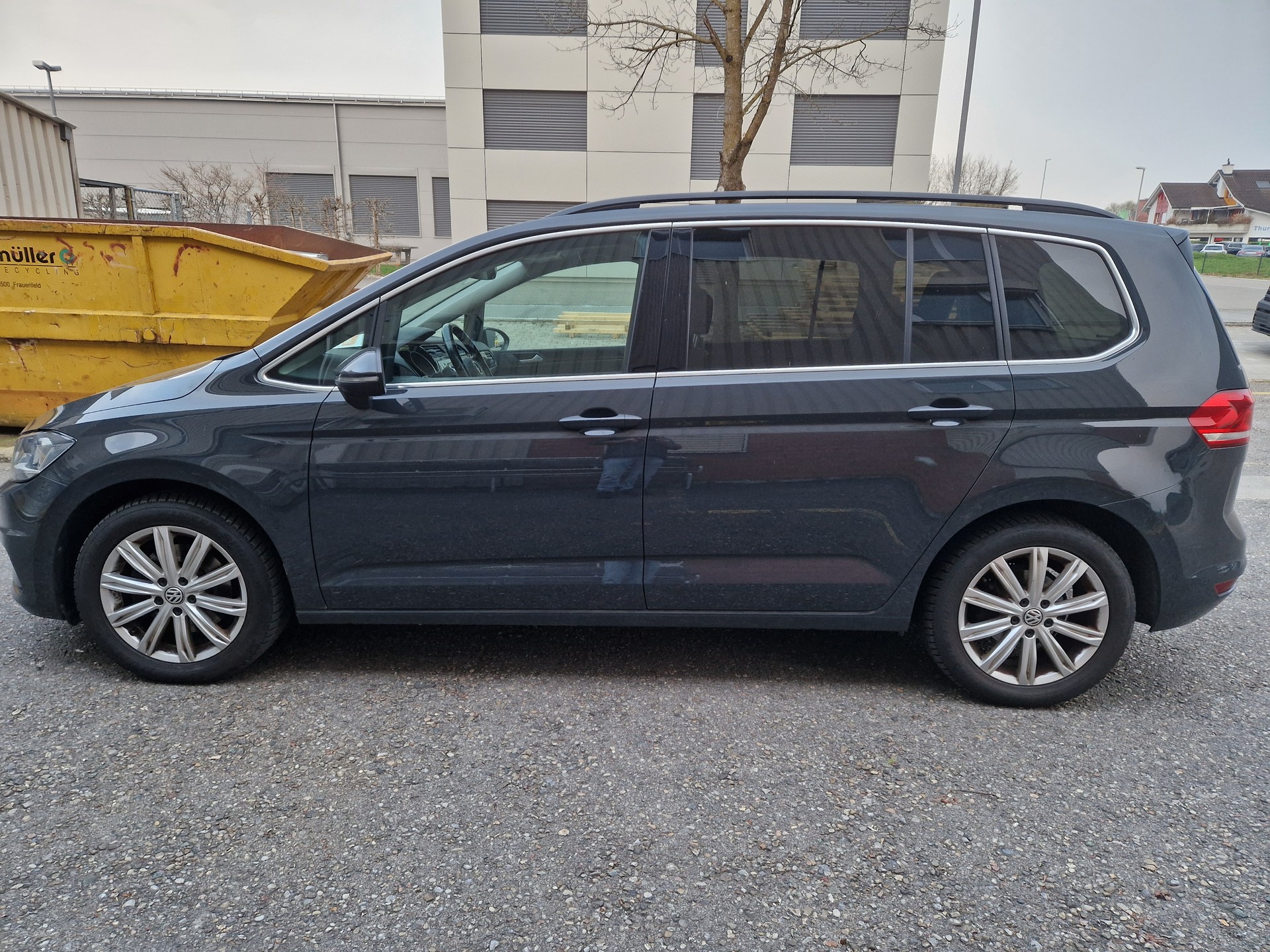 VW Touran 1.6 TDI BlueMotion Technology Comfortline DSG-image-10