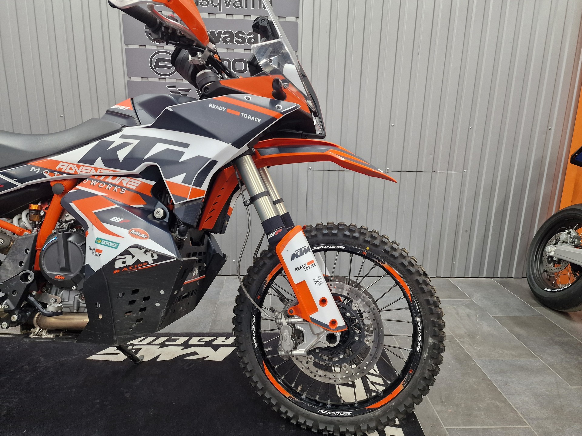 KTM 890 Adventure R-image-6