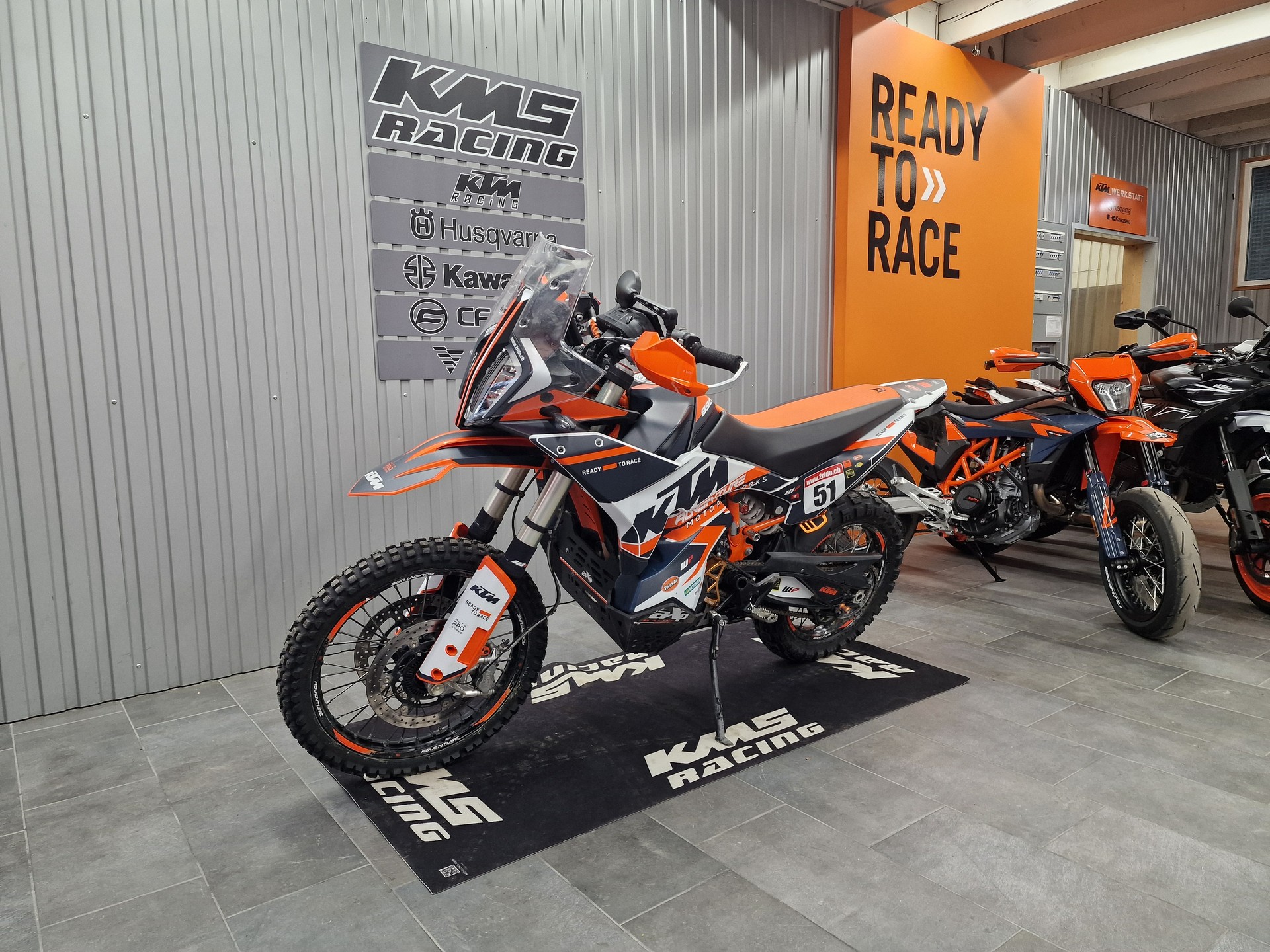 KTM 890 Adventure R-image-2