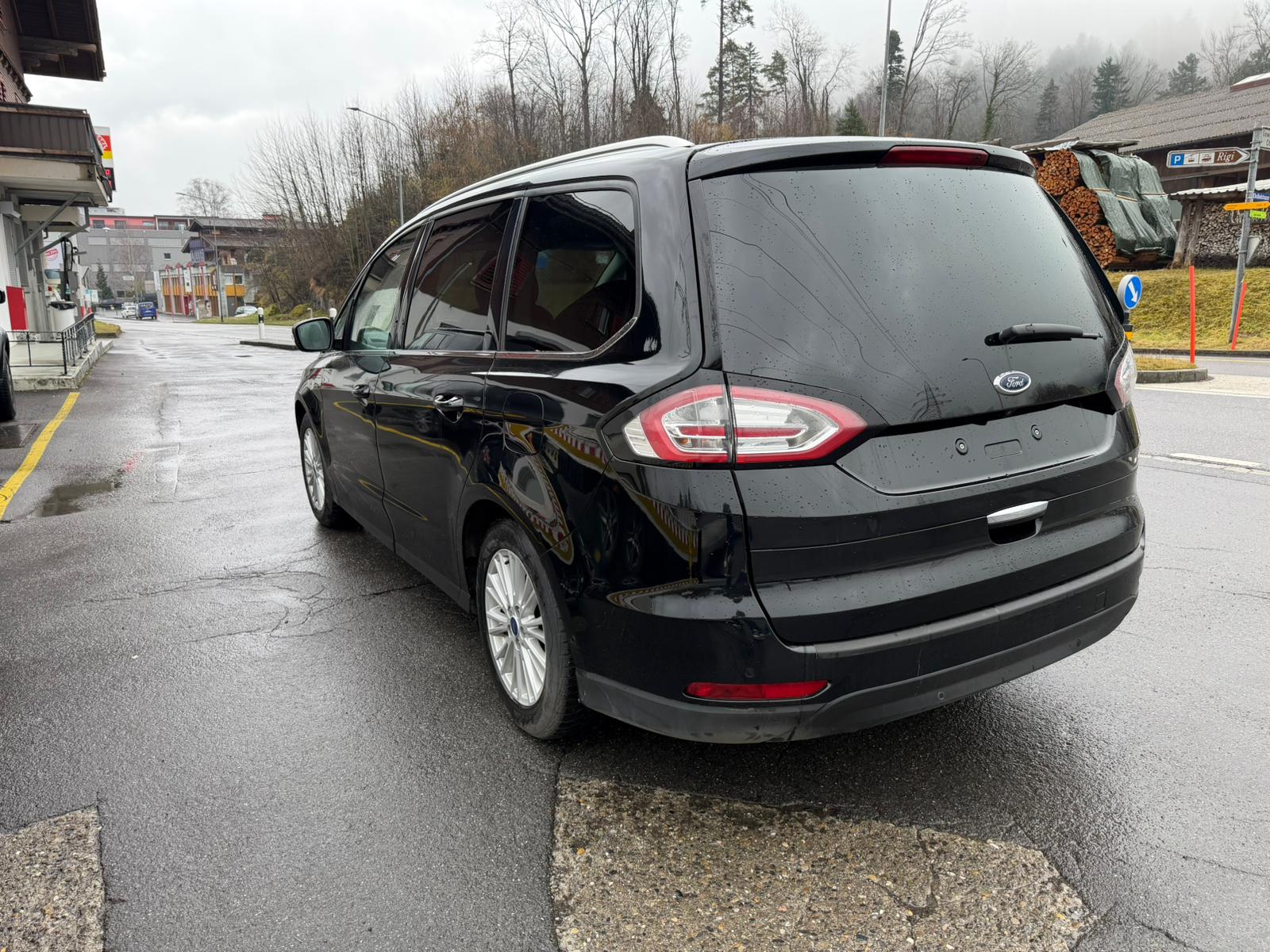 FORD Galaxy 2.0 TDCi Titanium AWD Automatic-showroom-element-3