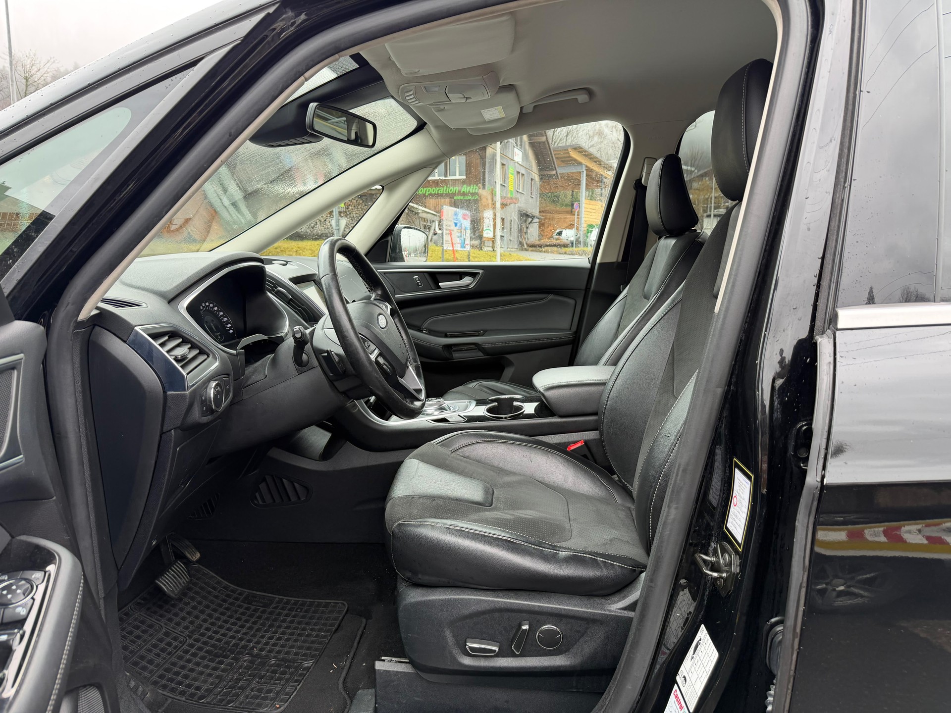 FORD Galaxy 2.0 TDCi Titanium AWD Automatic-image-6