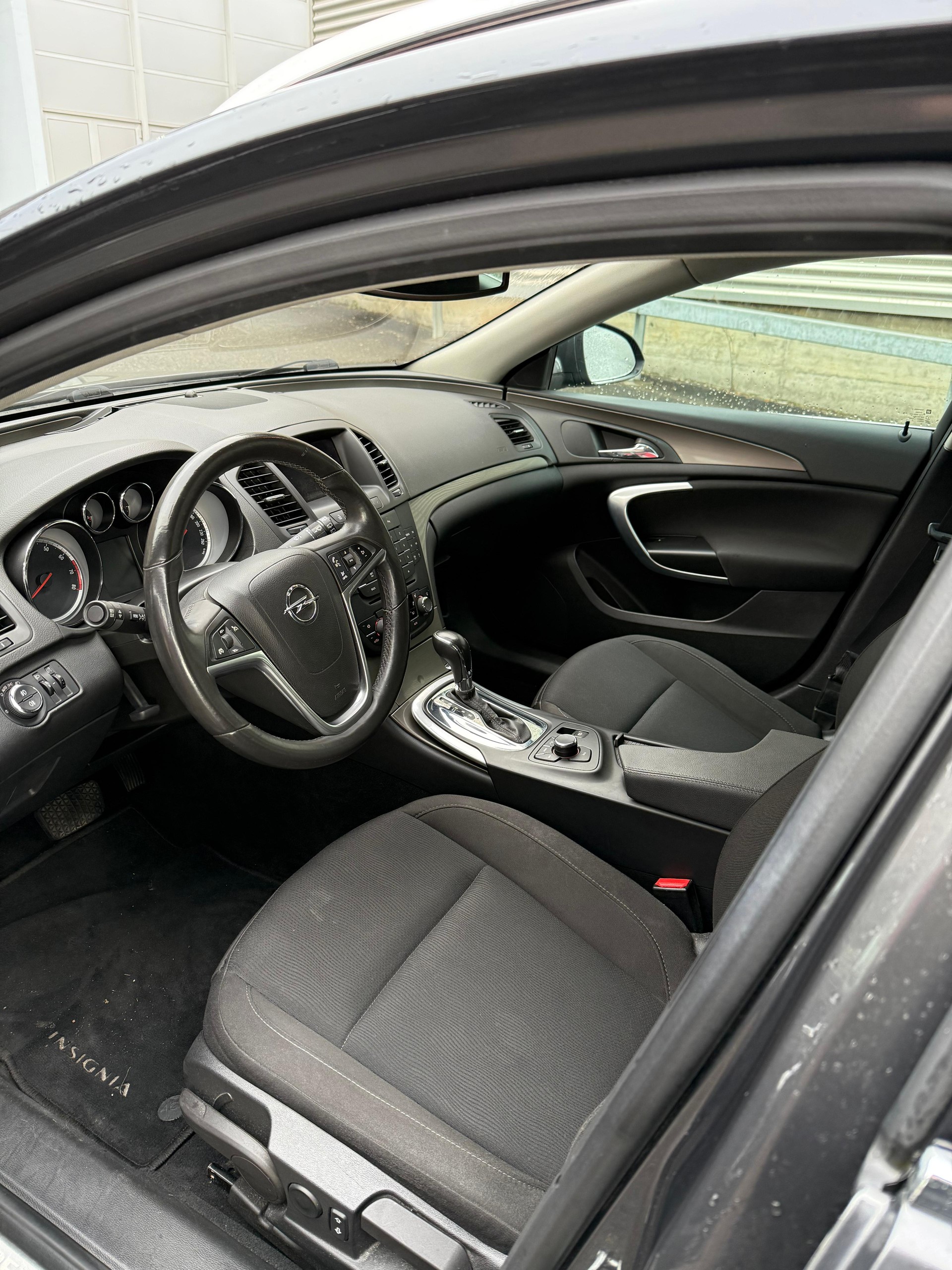 OPEL Insignia ST 2.0 Turbo Sport 4WD Aut.-image-6
