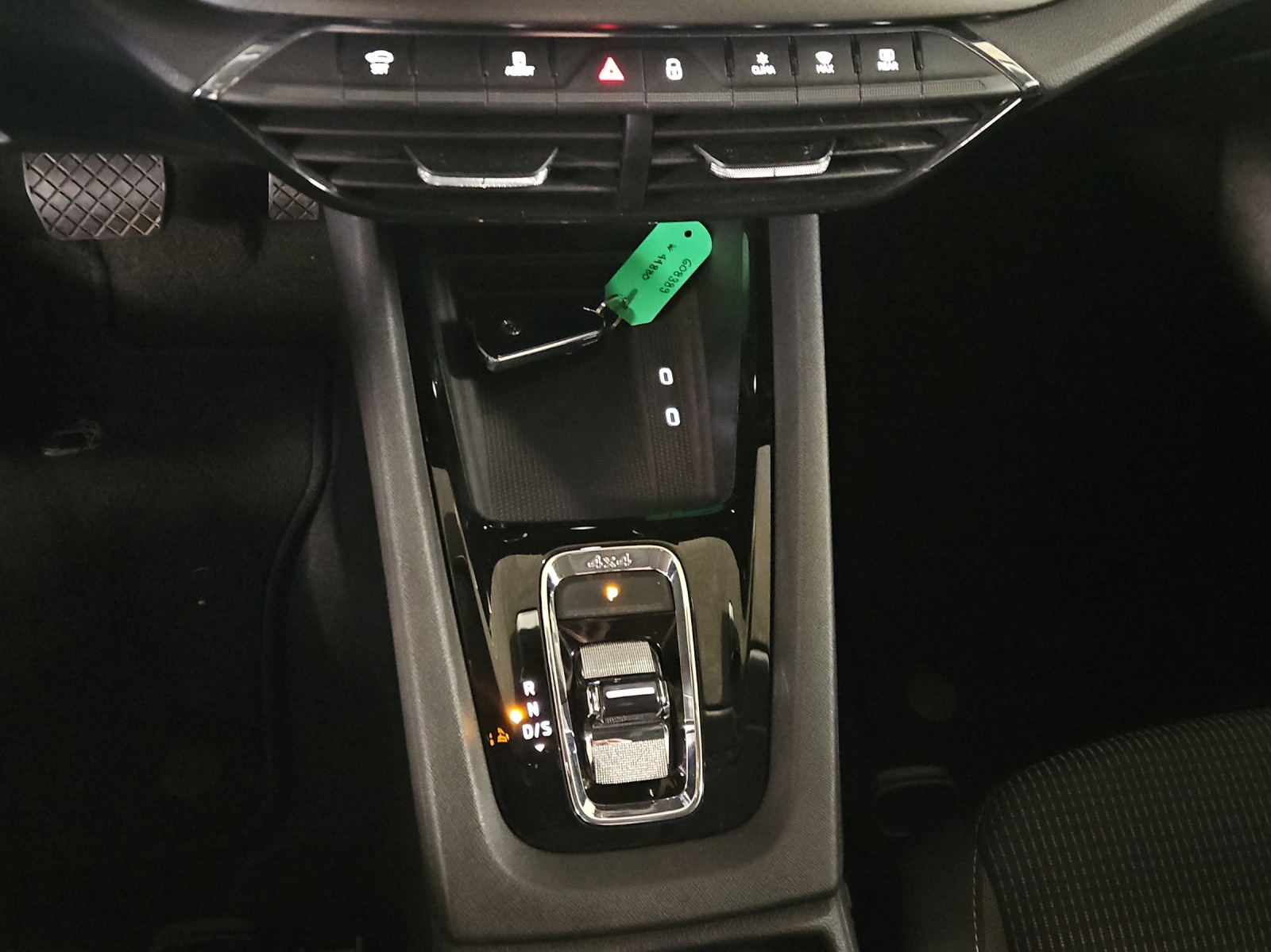 SKODA Octavia Combi 2.0 TDI DSG Ambition 4x4-image-20