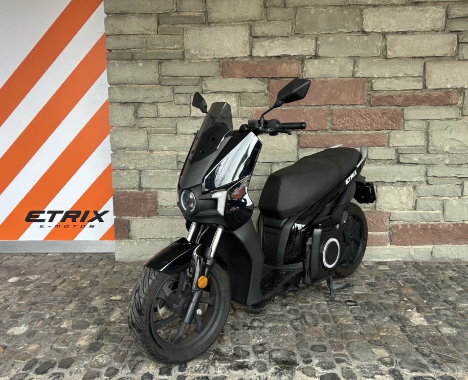 SILENCE S01-image-0