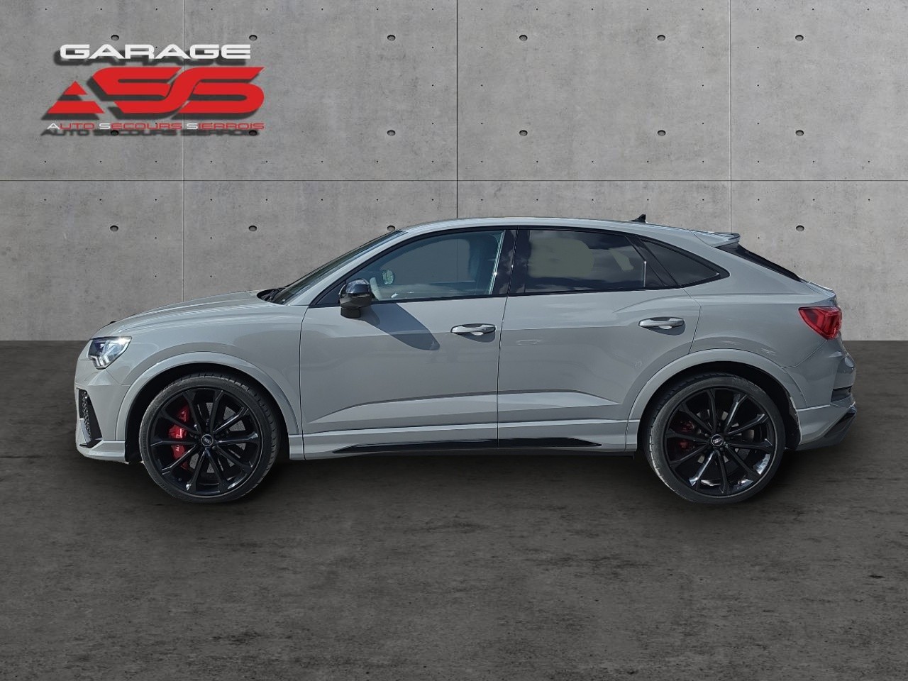 AUDI RS Q3 Sportback quattro S tronic-image-7