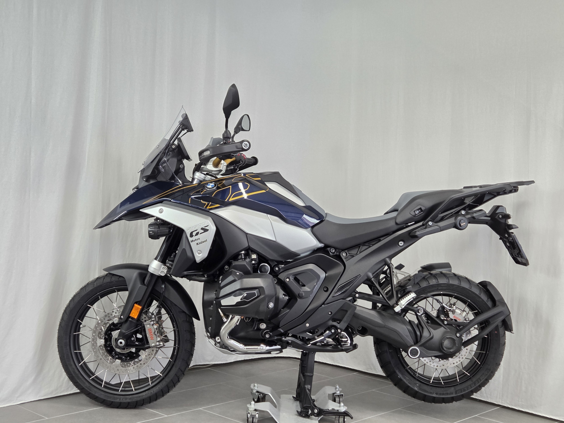 BMW R 1300 GS ASA Boxer-Prämie CHF -1'500 für Verträge bis 30.09.26-showroom-element-3