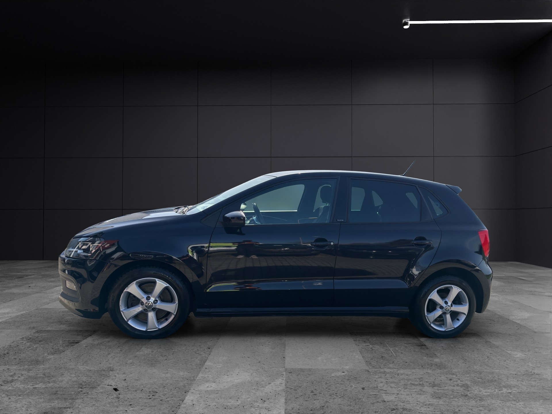 VW Polo 1.0 TSI BMT Allstar R-Line DSG-image-2