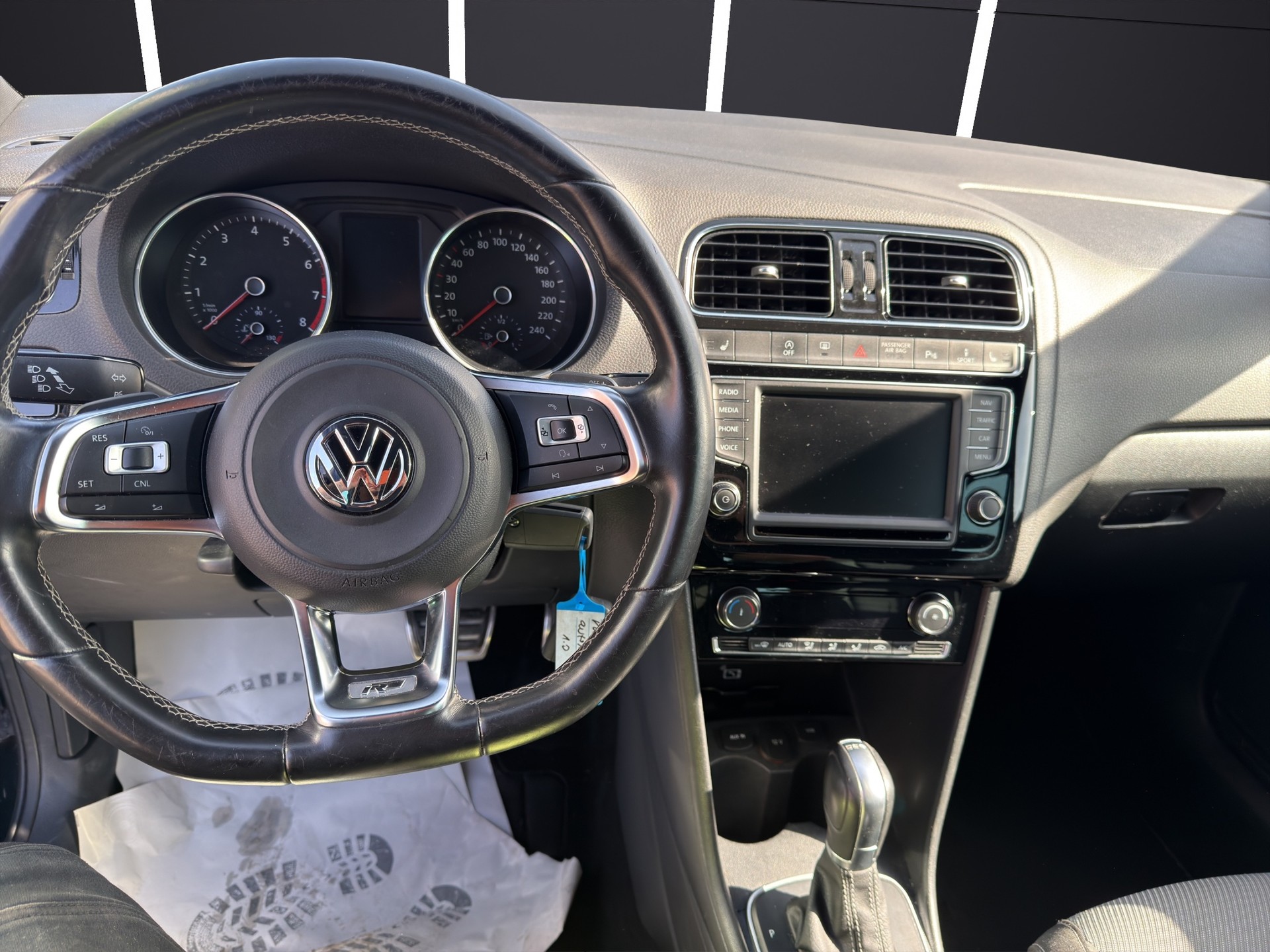 VW Polo 1.0 TSI BMT Allstar R-Line DSG-image-9