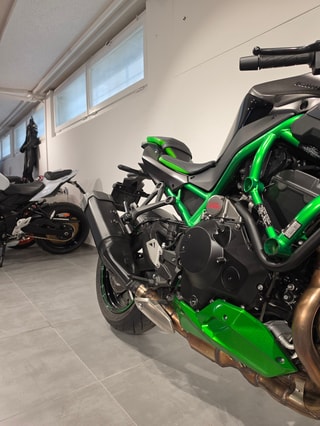 KAWASAKI Z H2-image-11