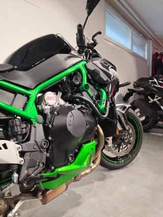 KAWASAKI Z H2-image-12