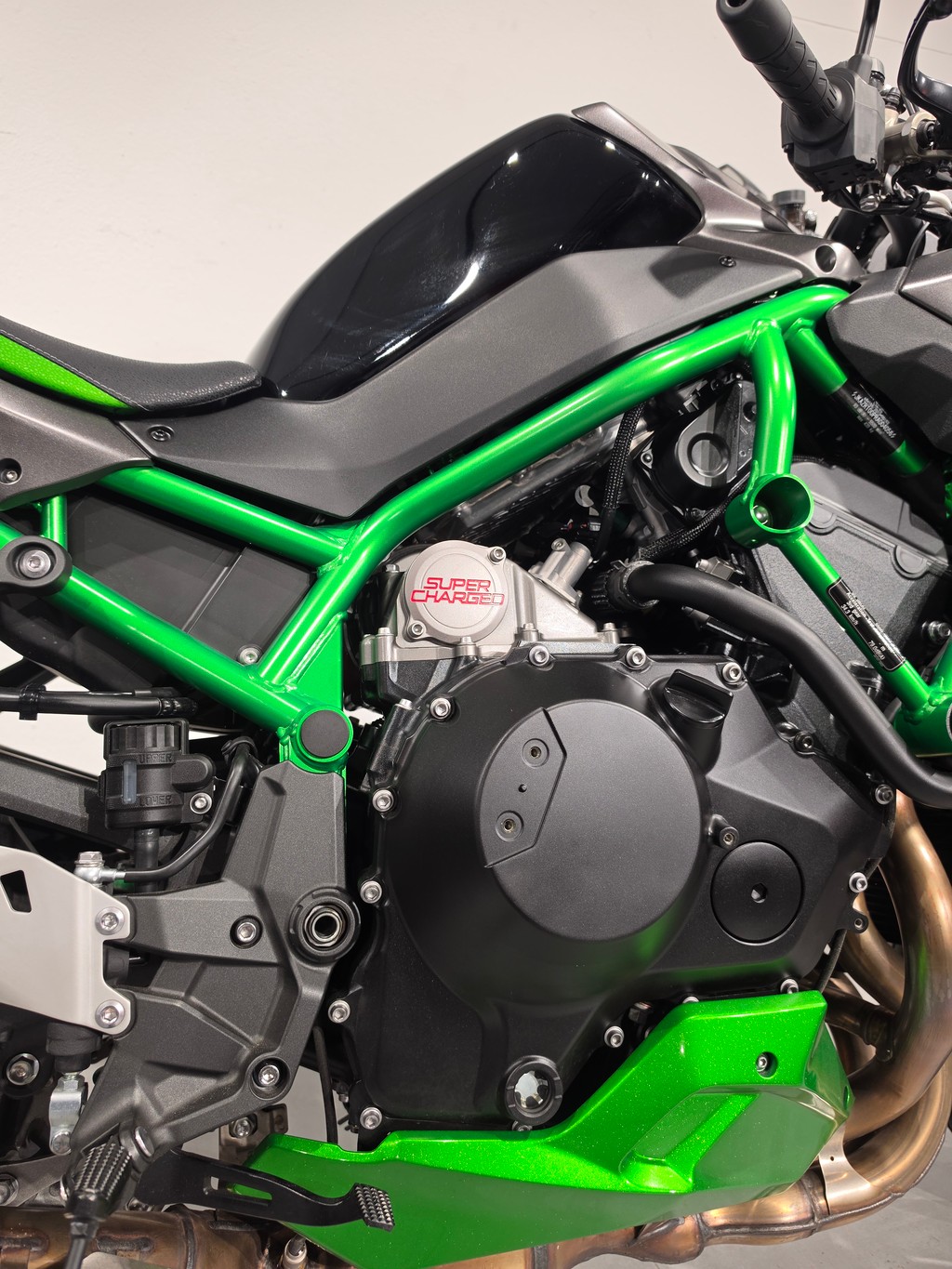 KAWASAKI Z H2-image-3