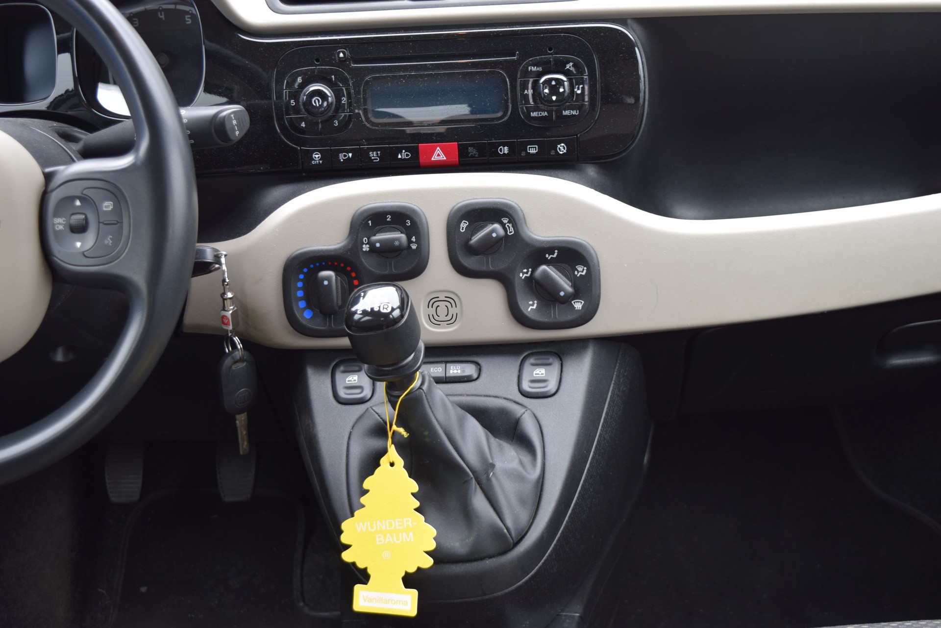 FIAT Panda 0.9 Twinair Turbo Climbing 4x4-image-12