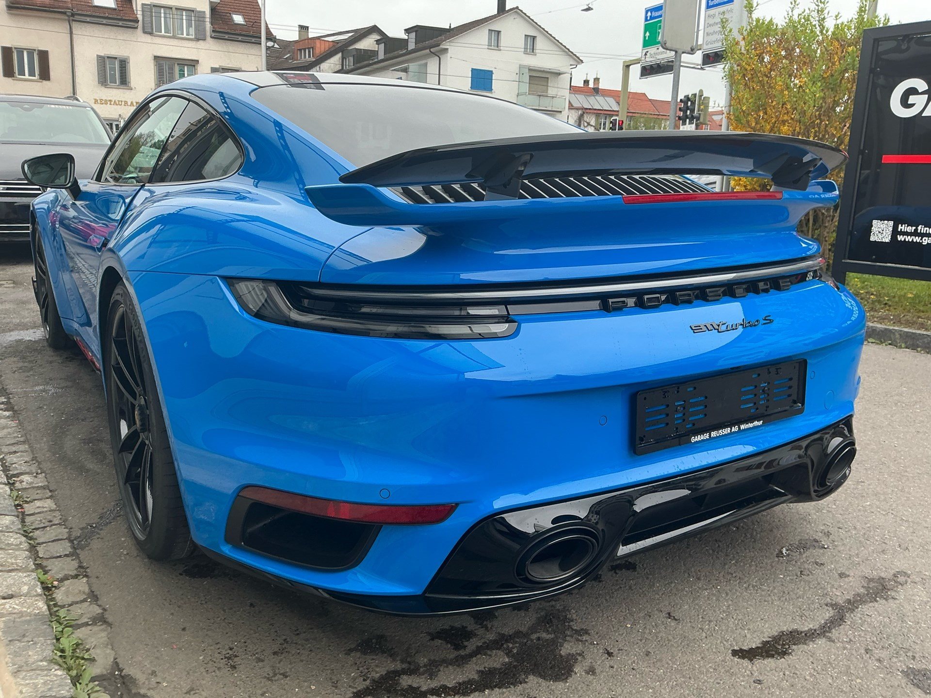 PORSCHE 911 Turbo S *** TRAUM IN SHARKBLUE ***-image-6