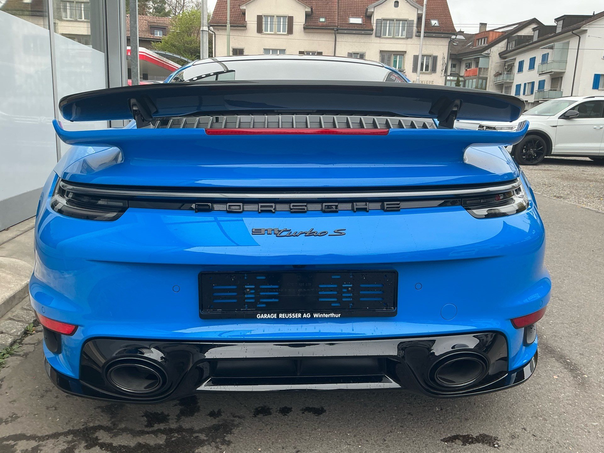 PORSCHE 911 Turbo S *** TRAUM IN SHARKBLUE ***-image-4