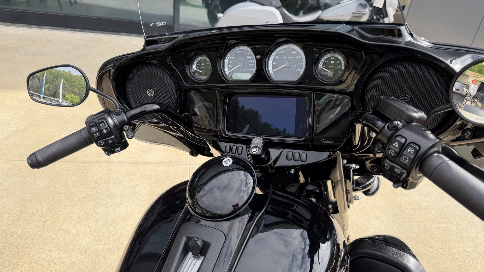 HARLEY-DAVIDSON FLHTK 1868 Ultra Limited 114-image-4