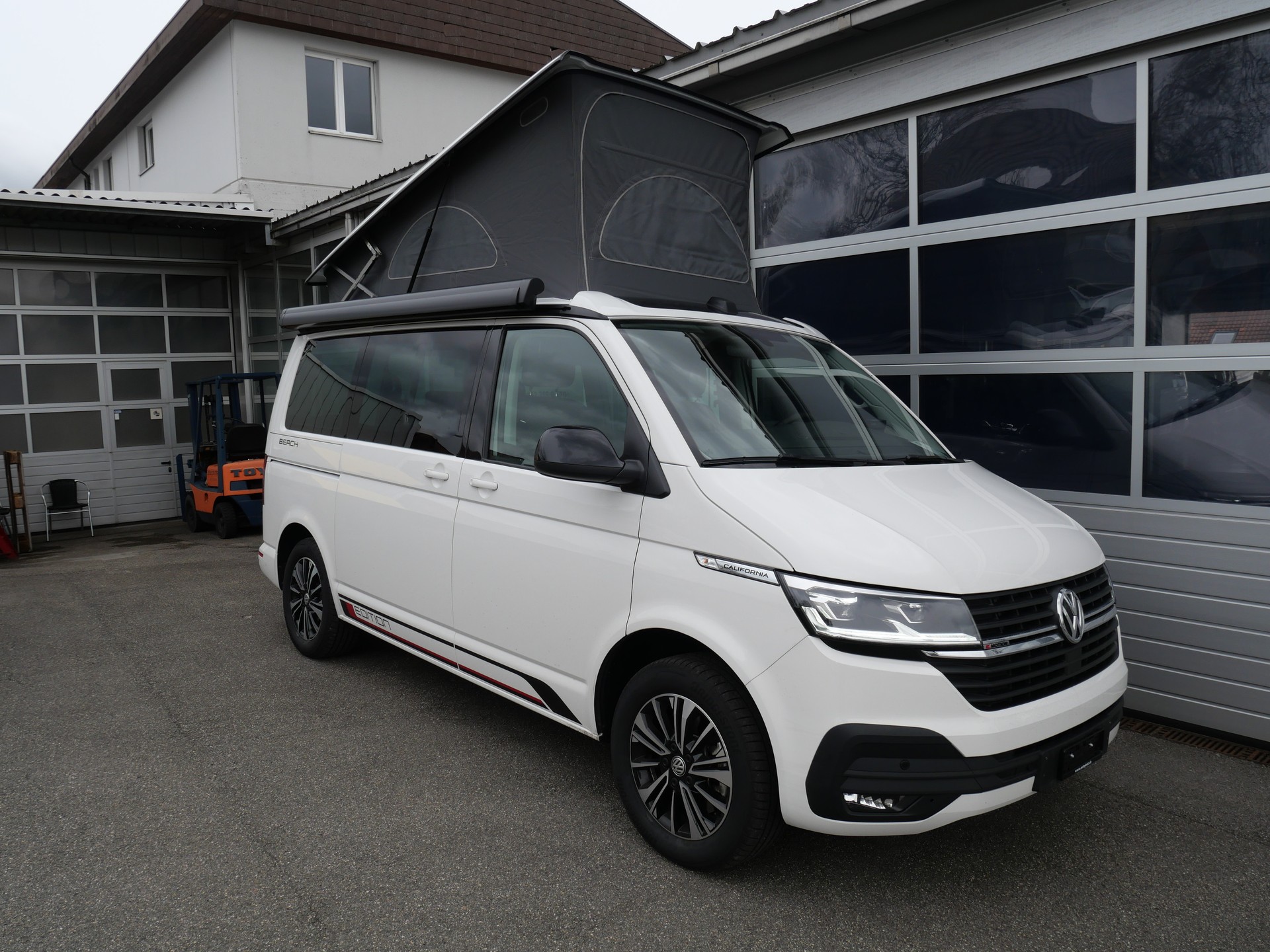 VW T6.1 California 2.0 TDI Beach Edition Spirit 4Motion DSG-showroom-element-1