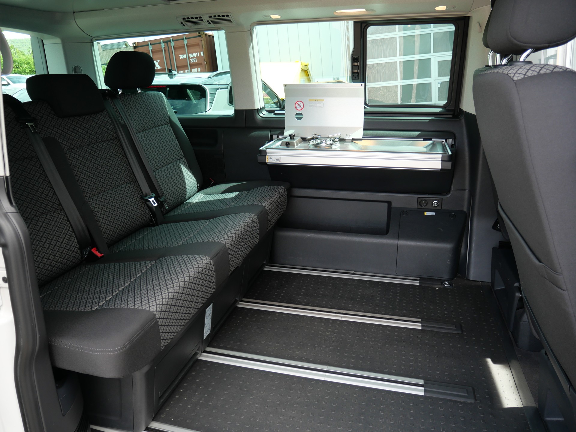 VW T6.1 California 2.0 TDI Beach Edition Spirit 4Motion DSG-image-6