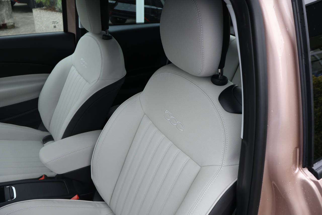 FIAT 500 Cabrio 1.0 Hybrid La Prima-image-14