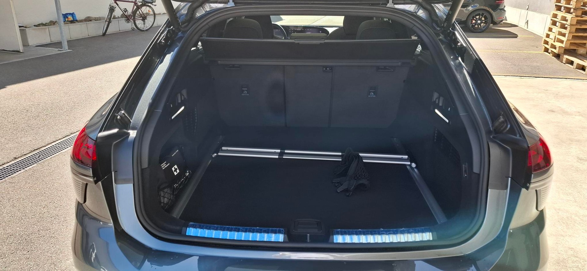 AUDI A6 Avant TDI quattro 220 kW S tronic-image-10