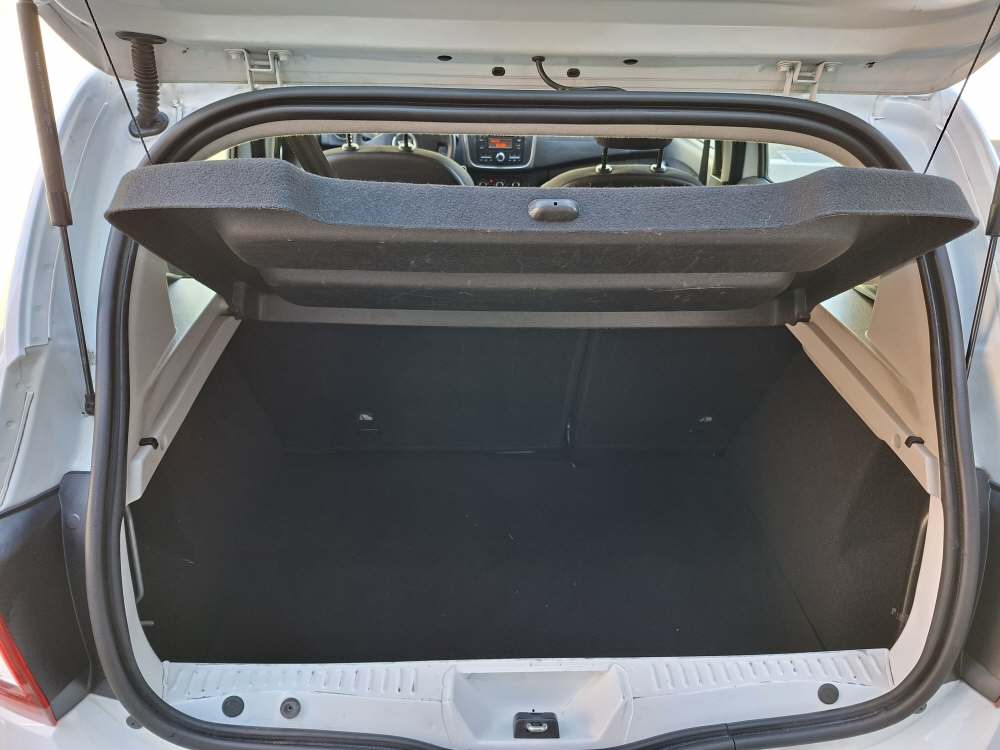 DACIA Sandero 1.2 Lauréate-image-8